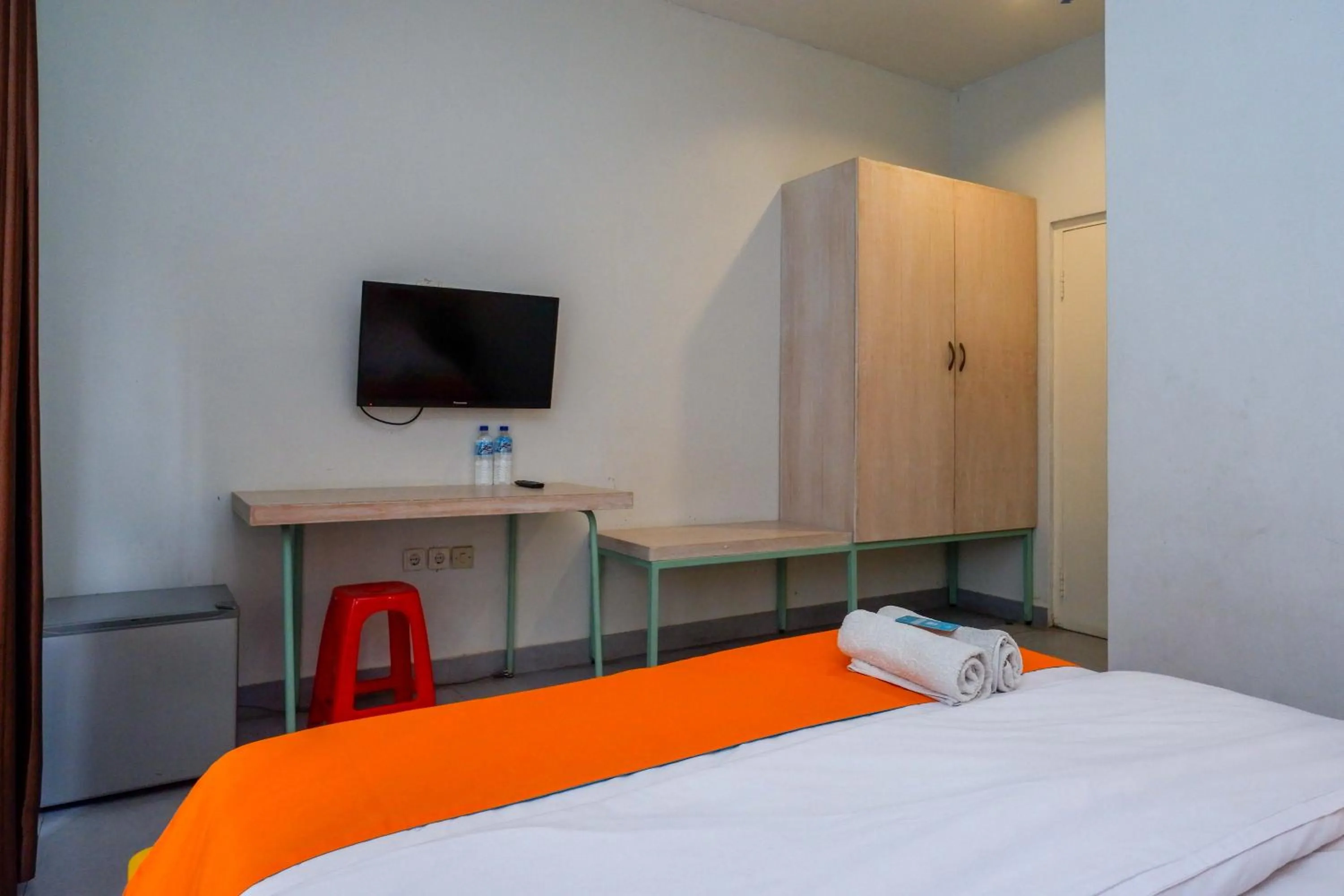 Bedroom, Bed in Sans Hotel Absari Yogyakarta