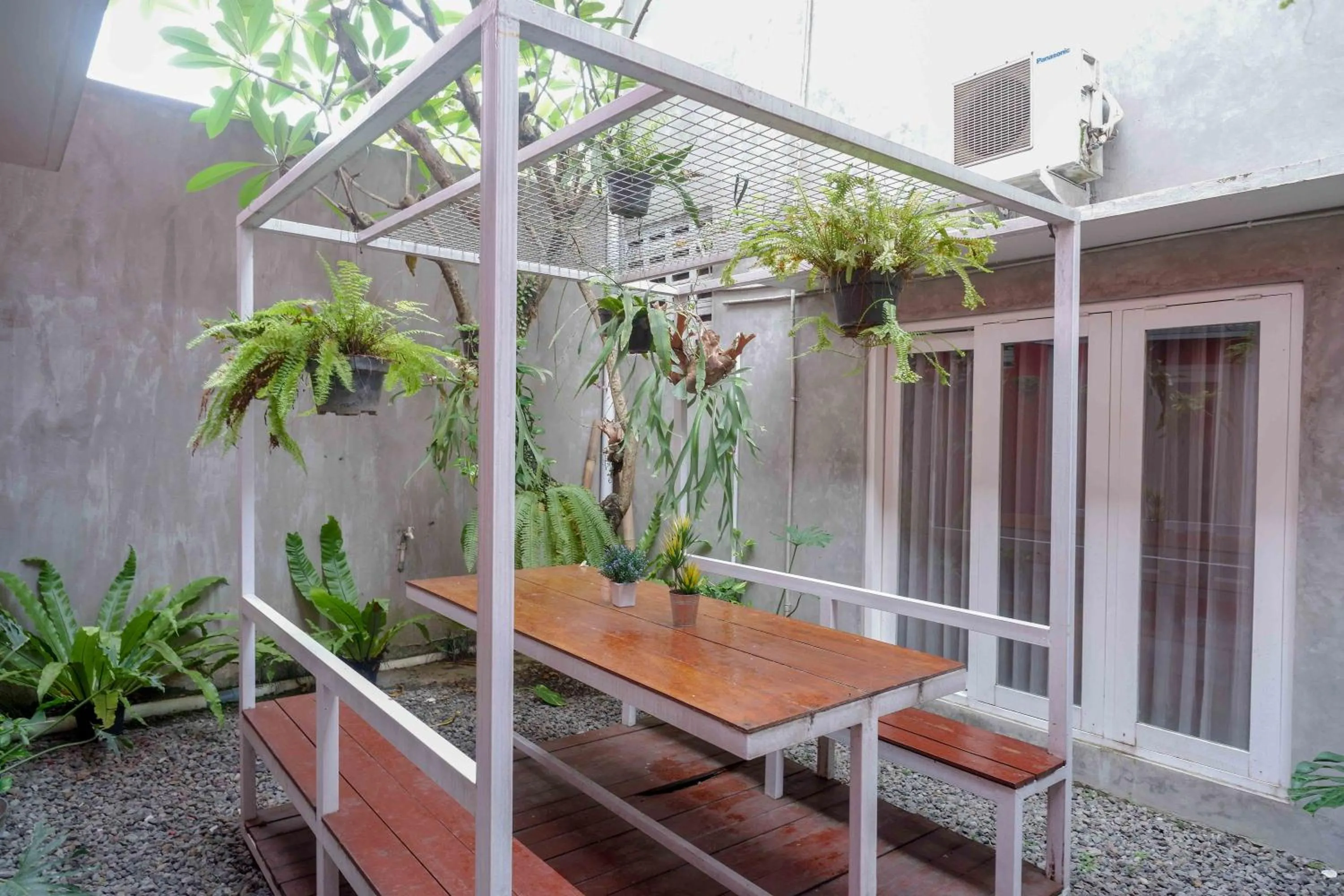 Patio in Sans Hotel Absari Yogyakarta