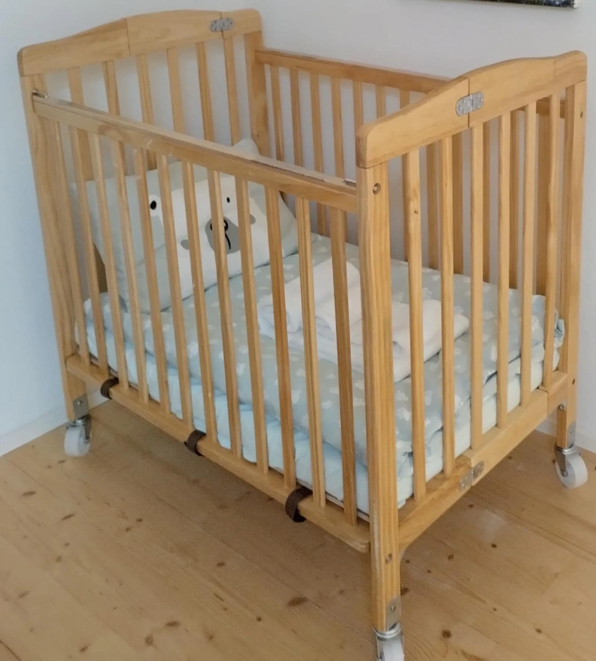 cot, Bed in Charme Hotel al Torchio