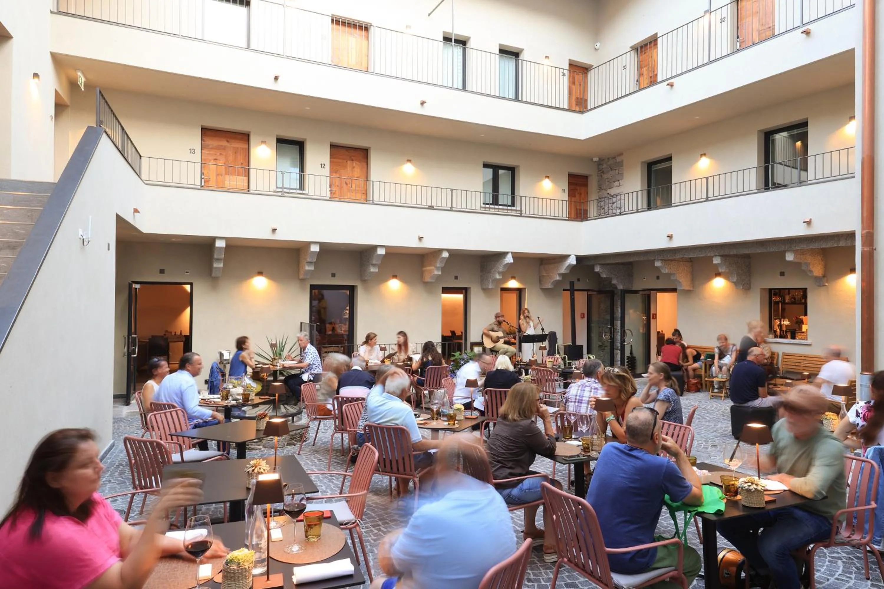 Restaurant/places to eat in Charme Hotel al Torchio