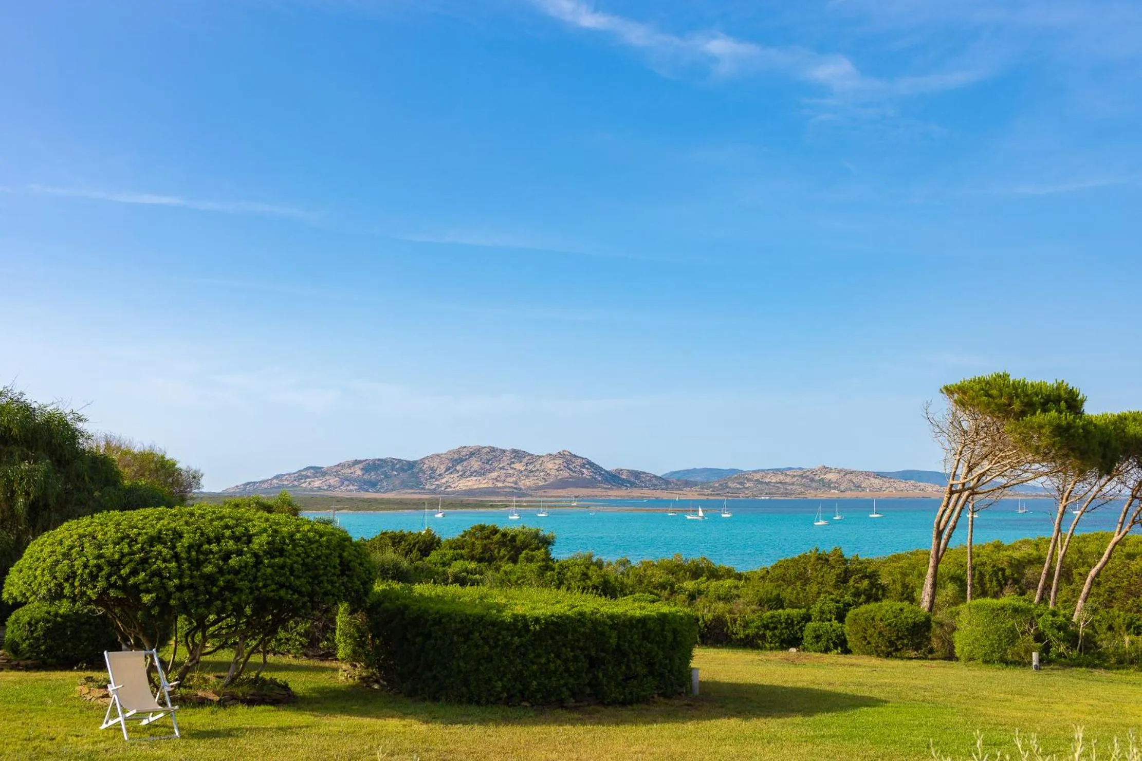 Natural landscape in UNAHOTELS Club Hotel Ancora