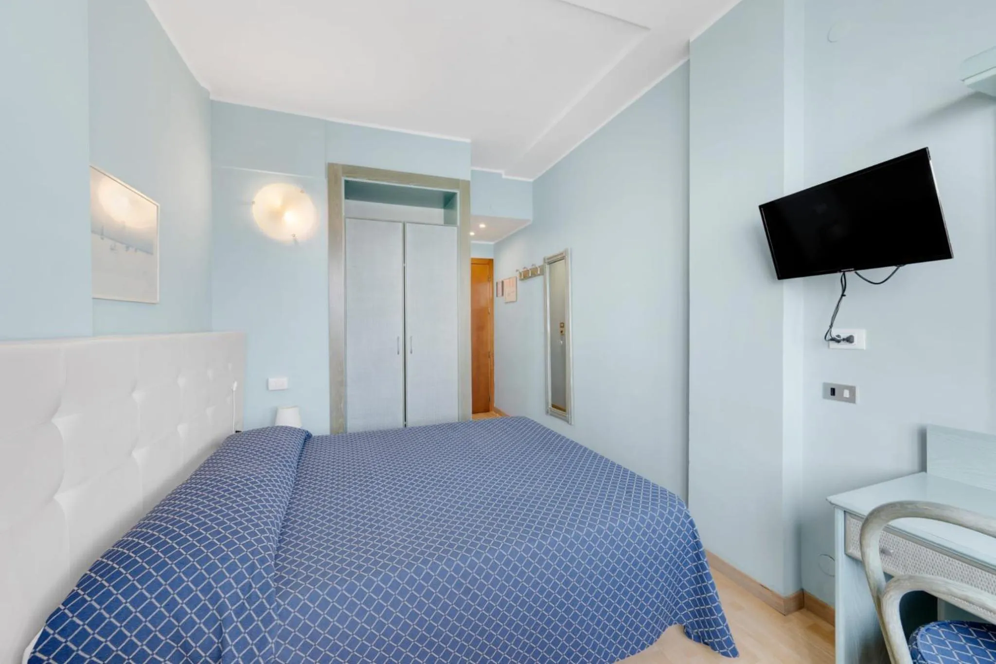 Bedroom in Hotel La Perla Del Capo