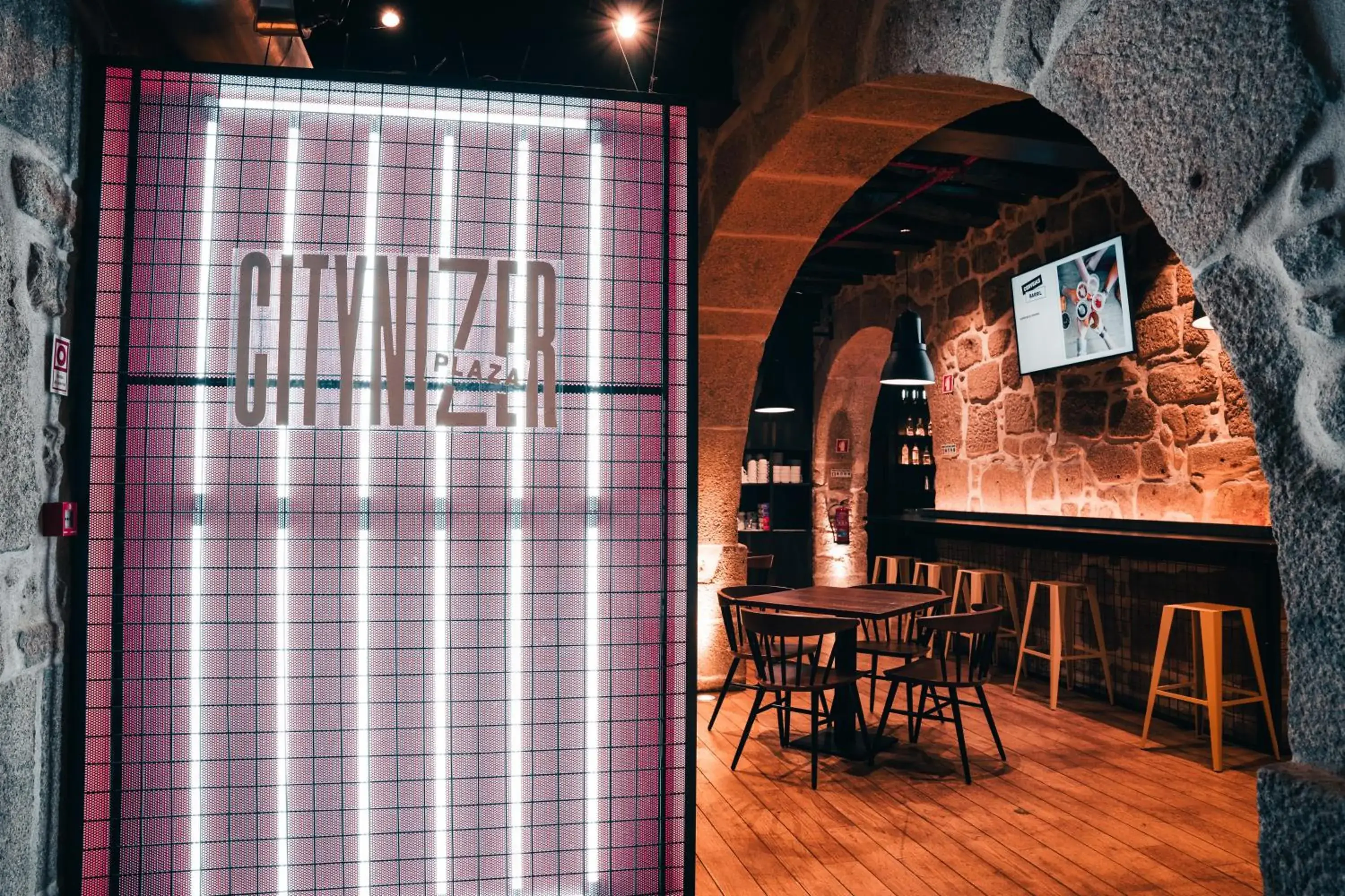 Restaurant/places to eat in The Central House Porto Ribeira Restaurant/places to eat in The Central House Porto Ribeira