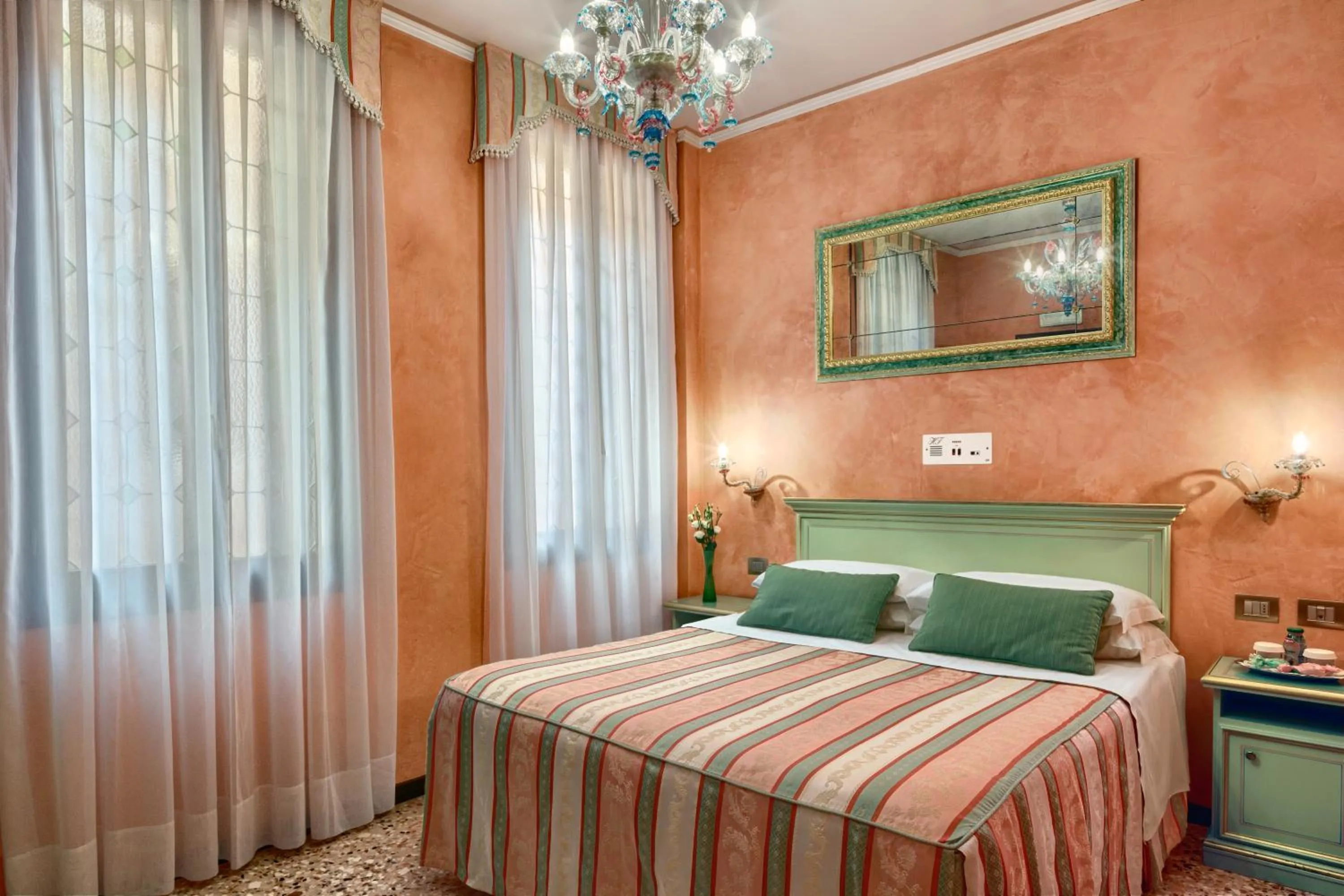 Bed in Hotel Firenze