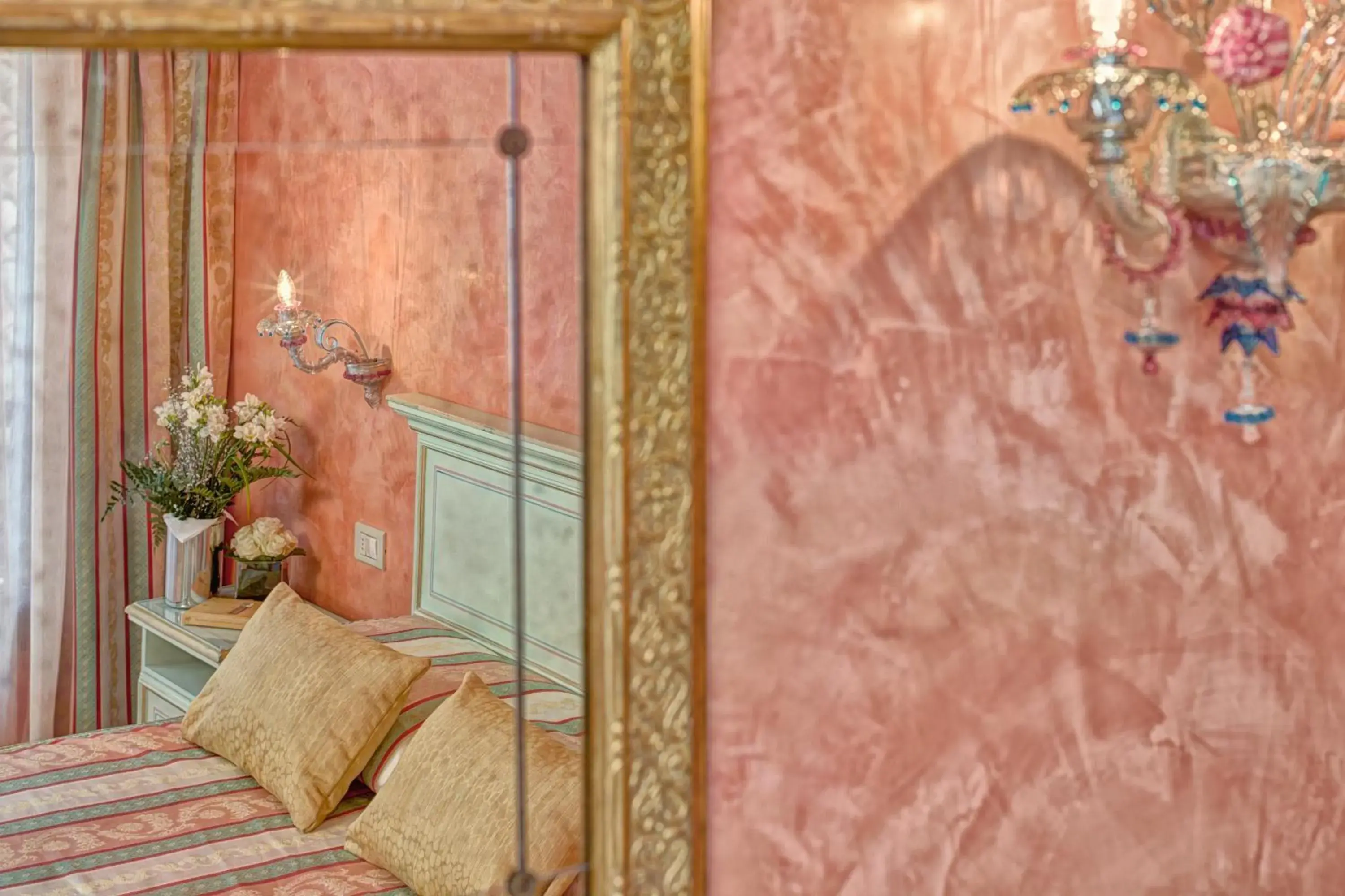 Decorative detail, Bed in Hotel Firenze Decorative detail, Bed in Hotel Firenze