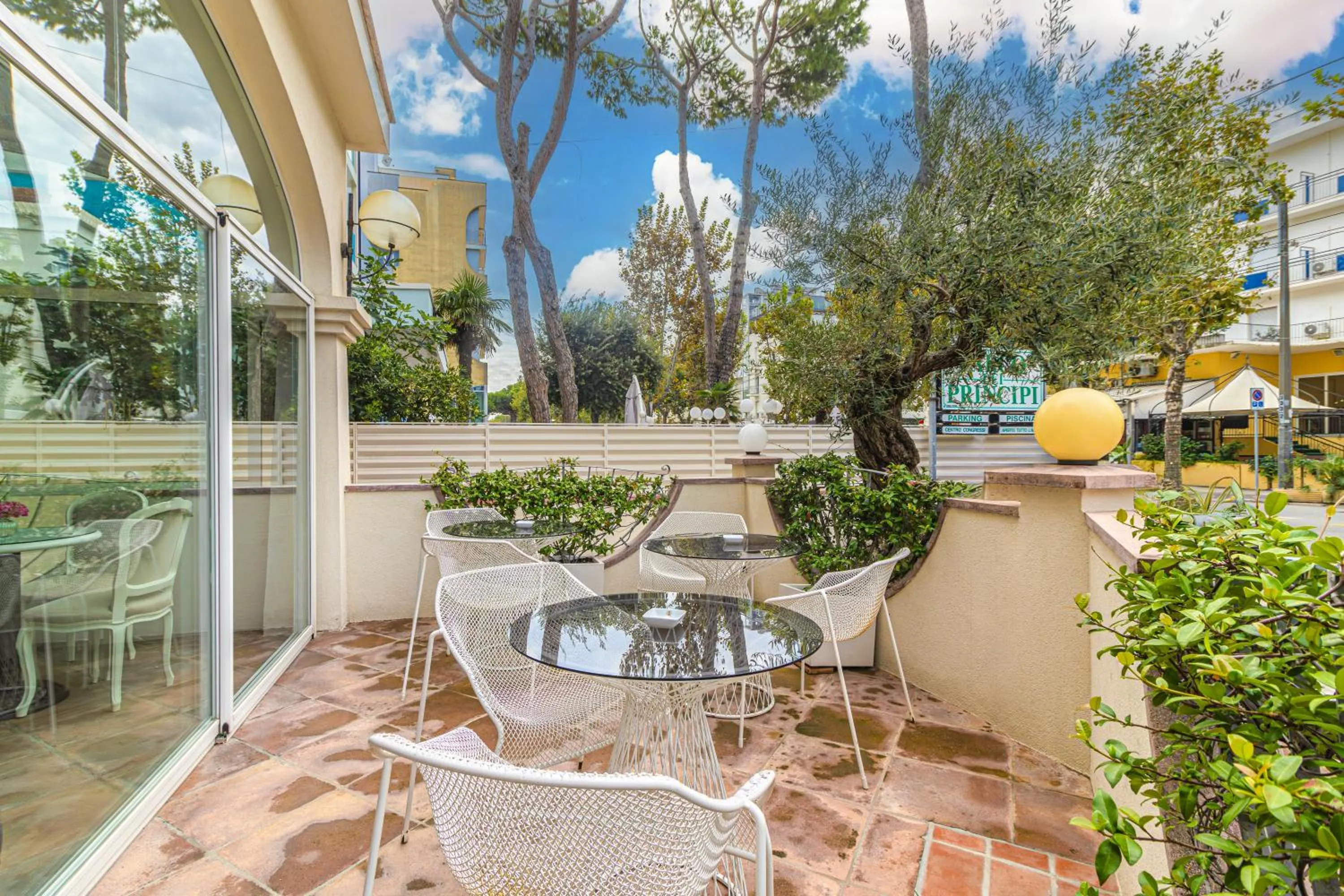 Patio in Parco dei Principi Boutique Hotel