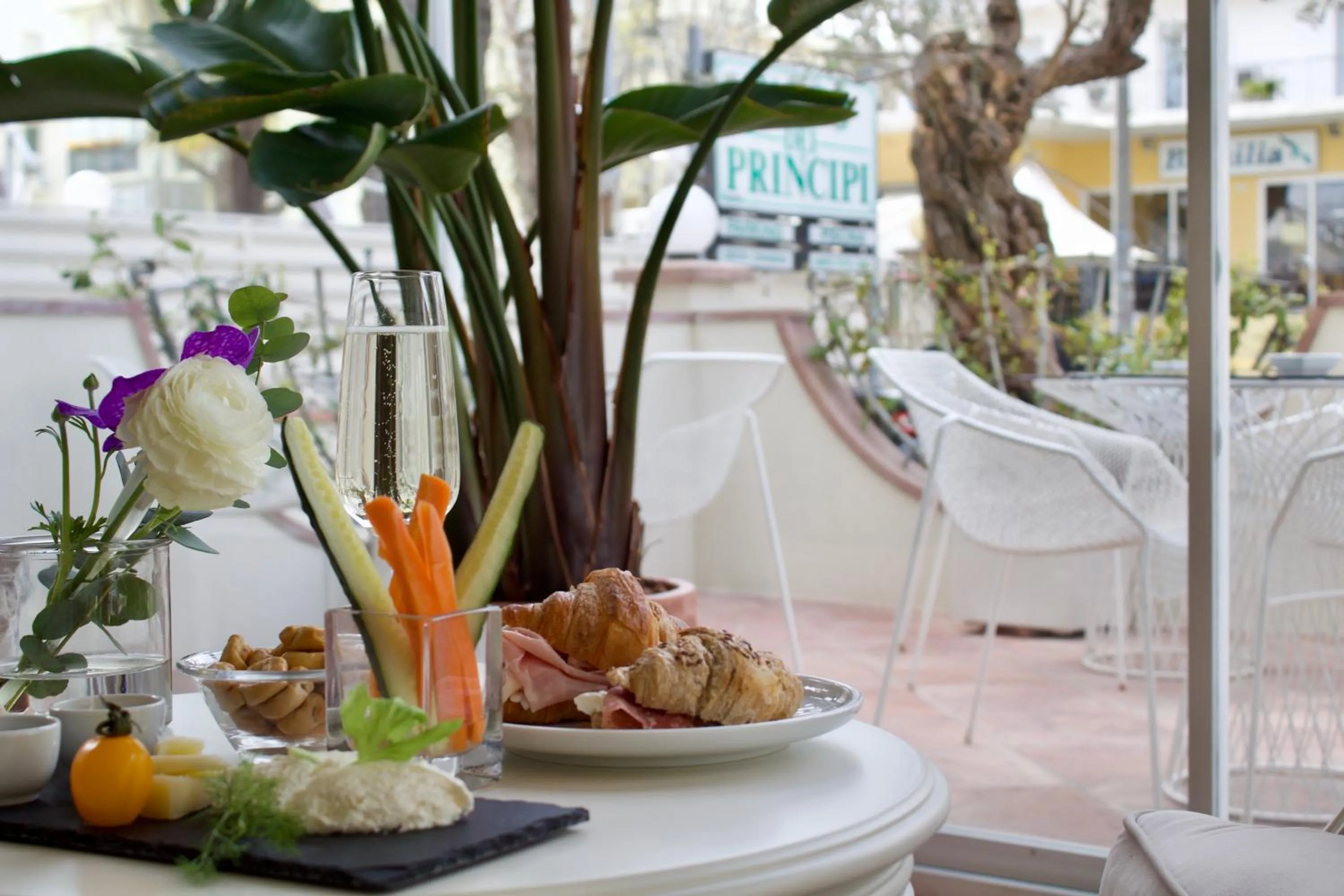 Food in Parco dei Principi Boutique Hotel