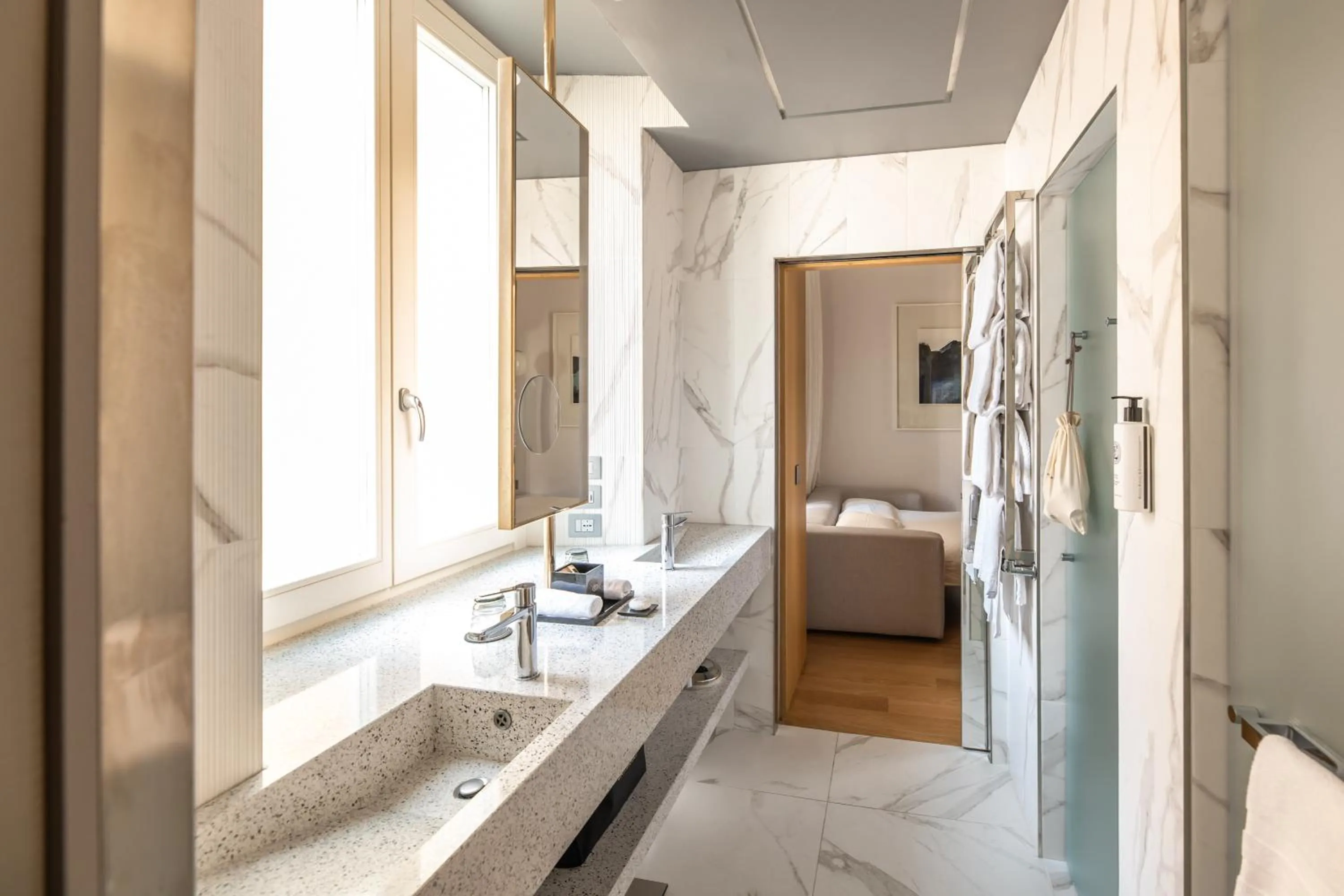 Bathroom in Sofitel Roma Villa Borghese