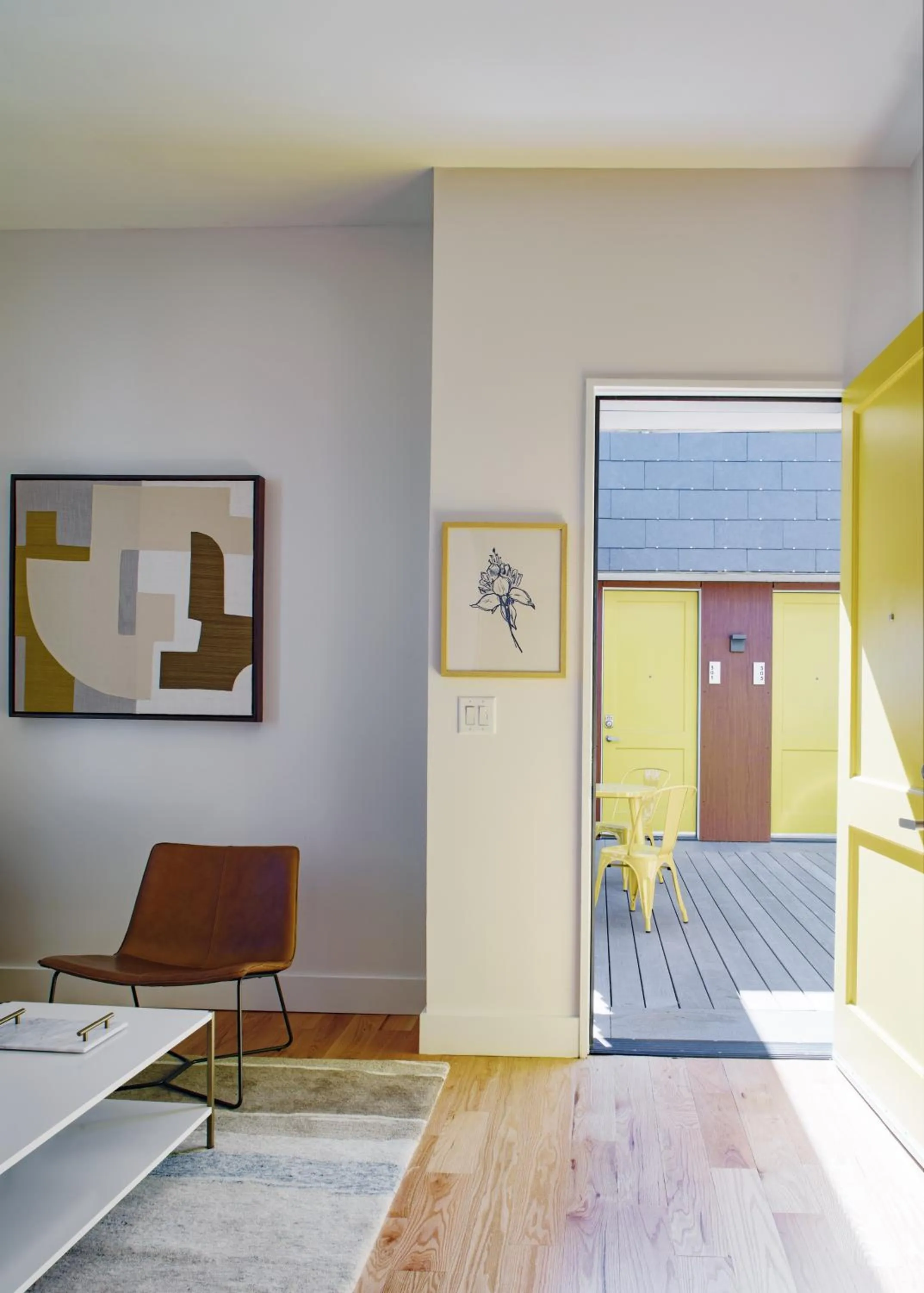 Living room, Bed in The Iris