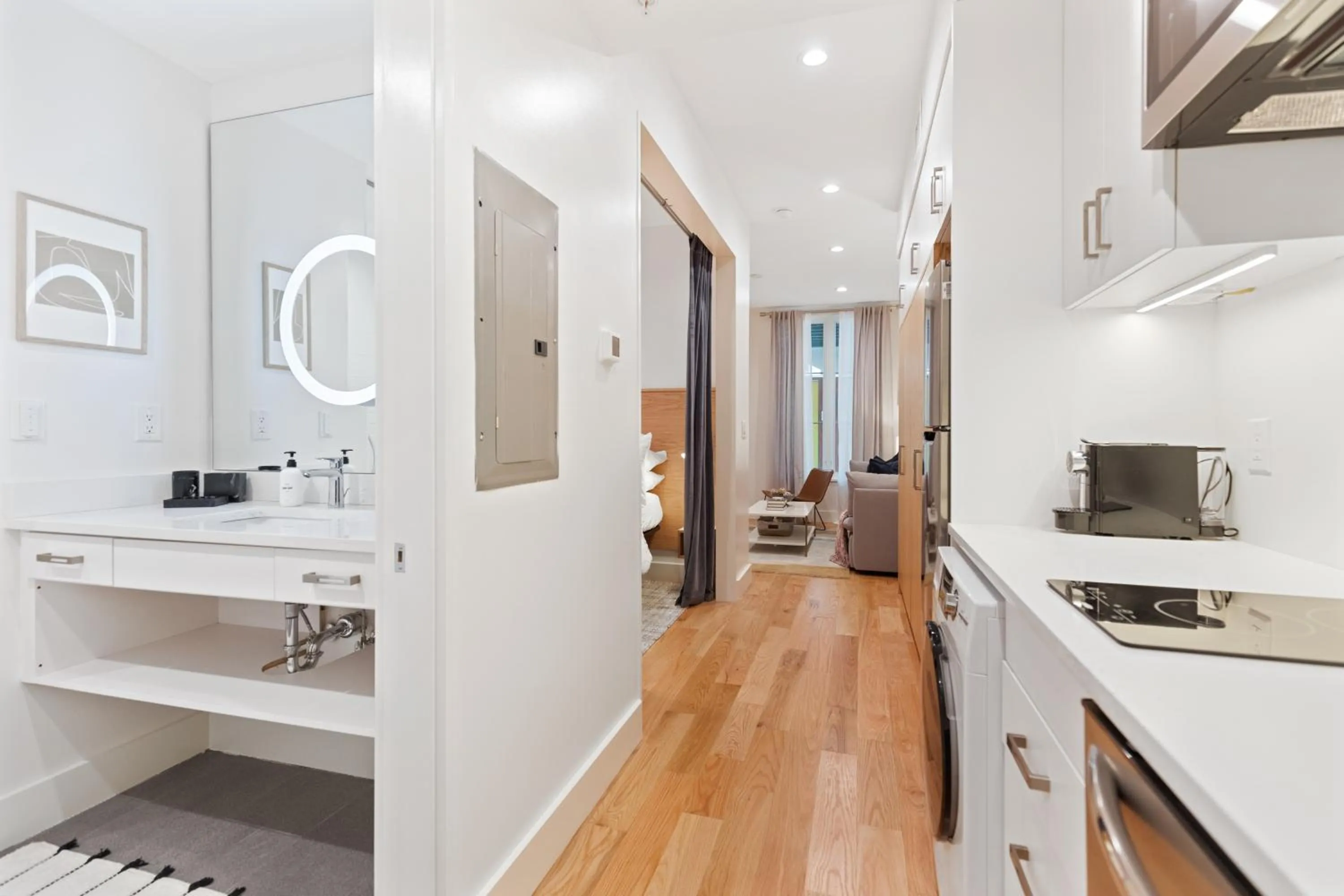 Bathroom in The Iris