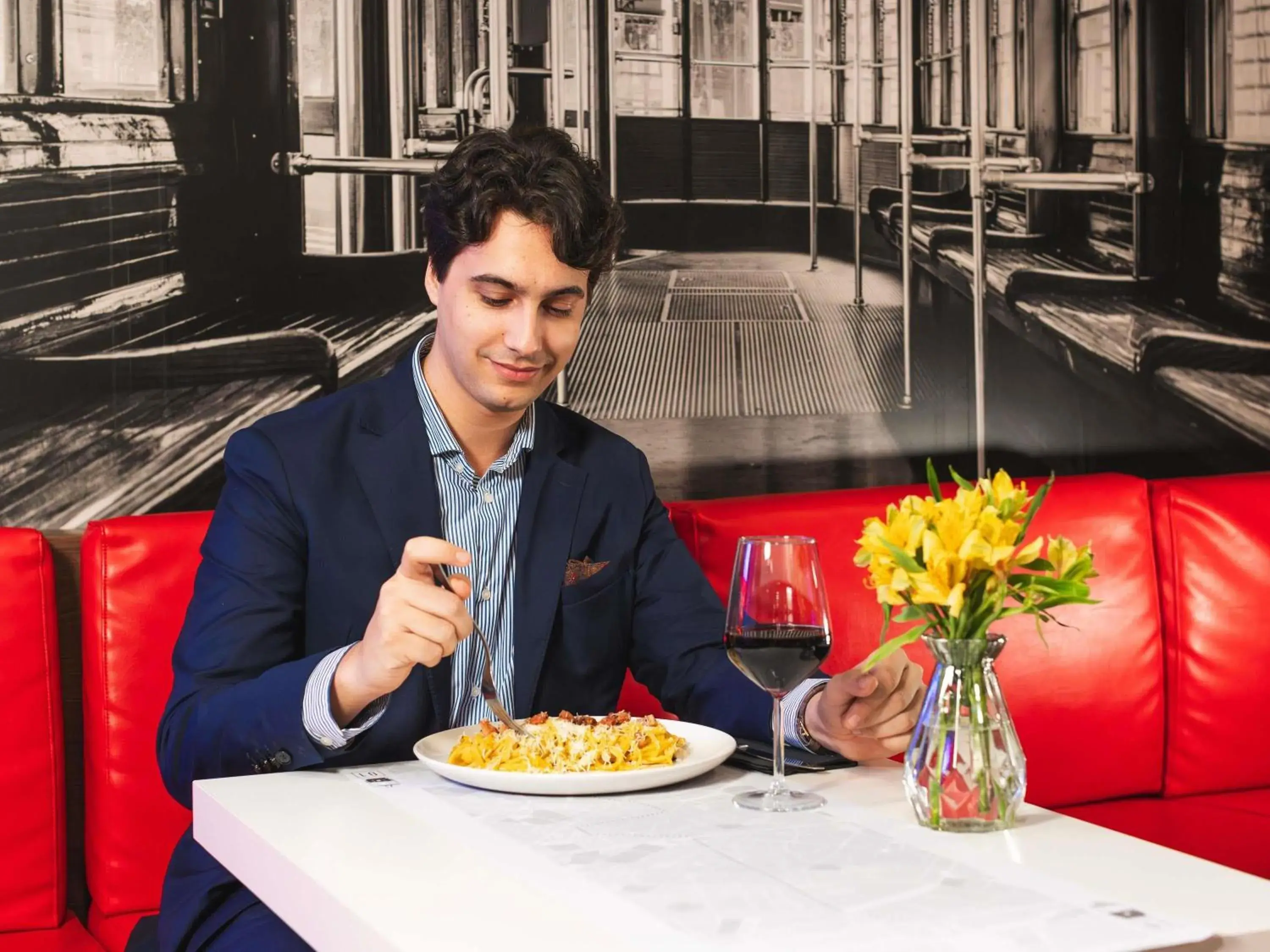 Restaurant/places to eat in Ibis Milano Centro Restaurant/places to eat in Ibis Milano Centro