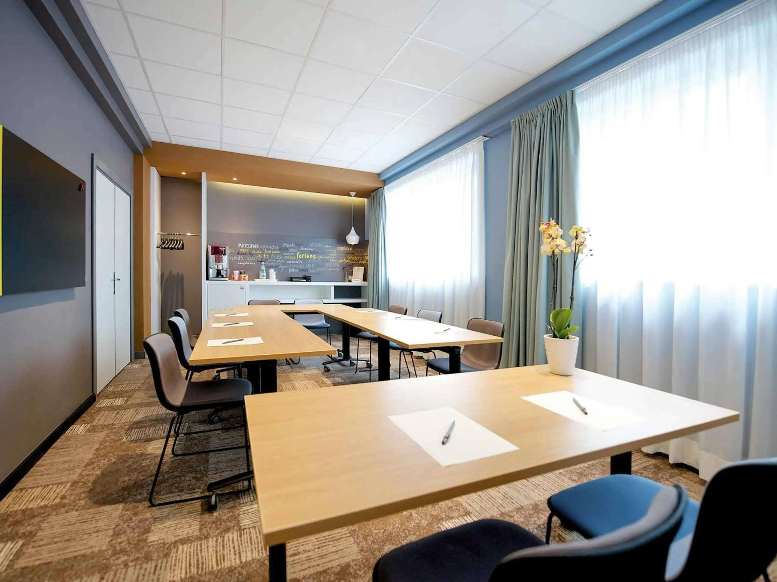 Meeting/conference room in Ibis Milano Centro