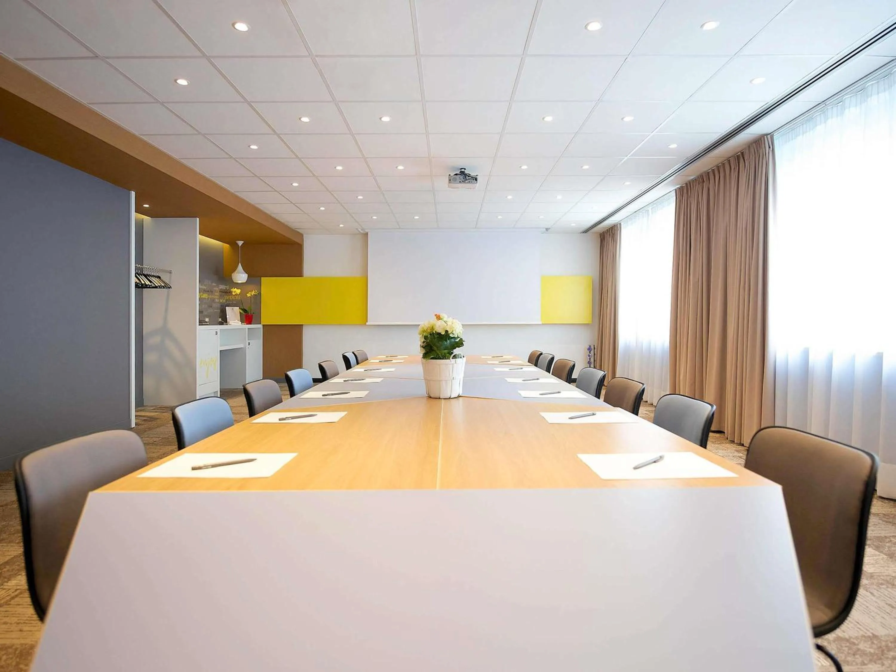Meeting/conference room in Ibis Milano Centro