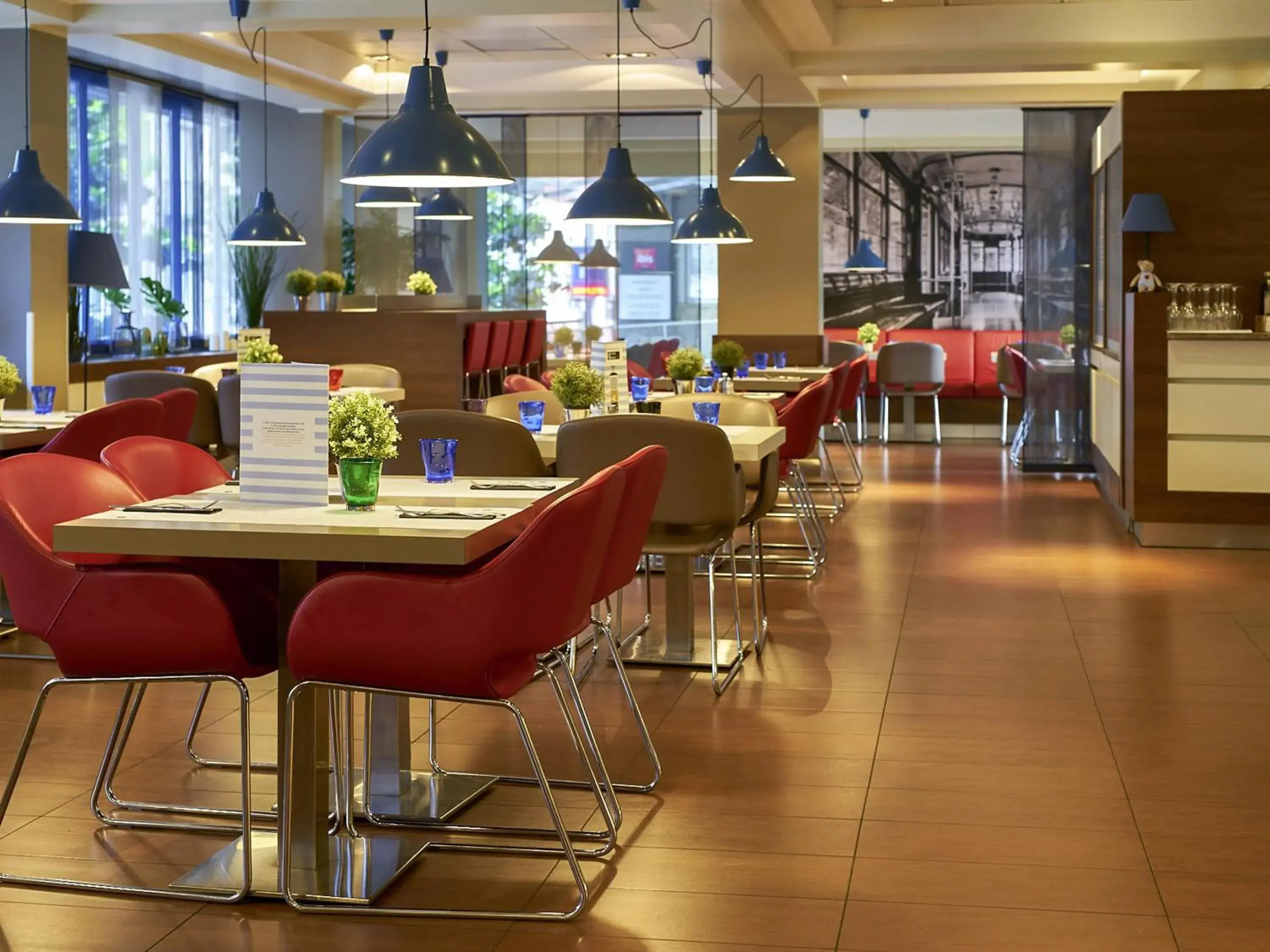 Restaurant/places to eat in Ibis Milano Centro Restaurant/places to eat in Ibis Milano Centro