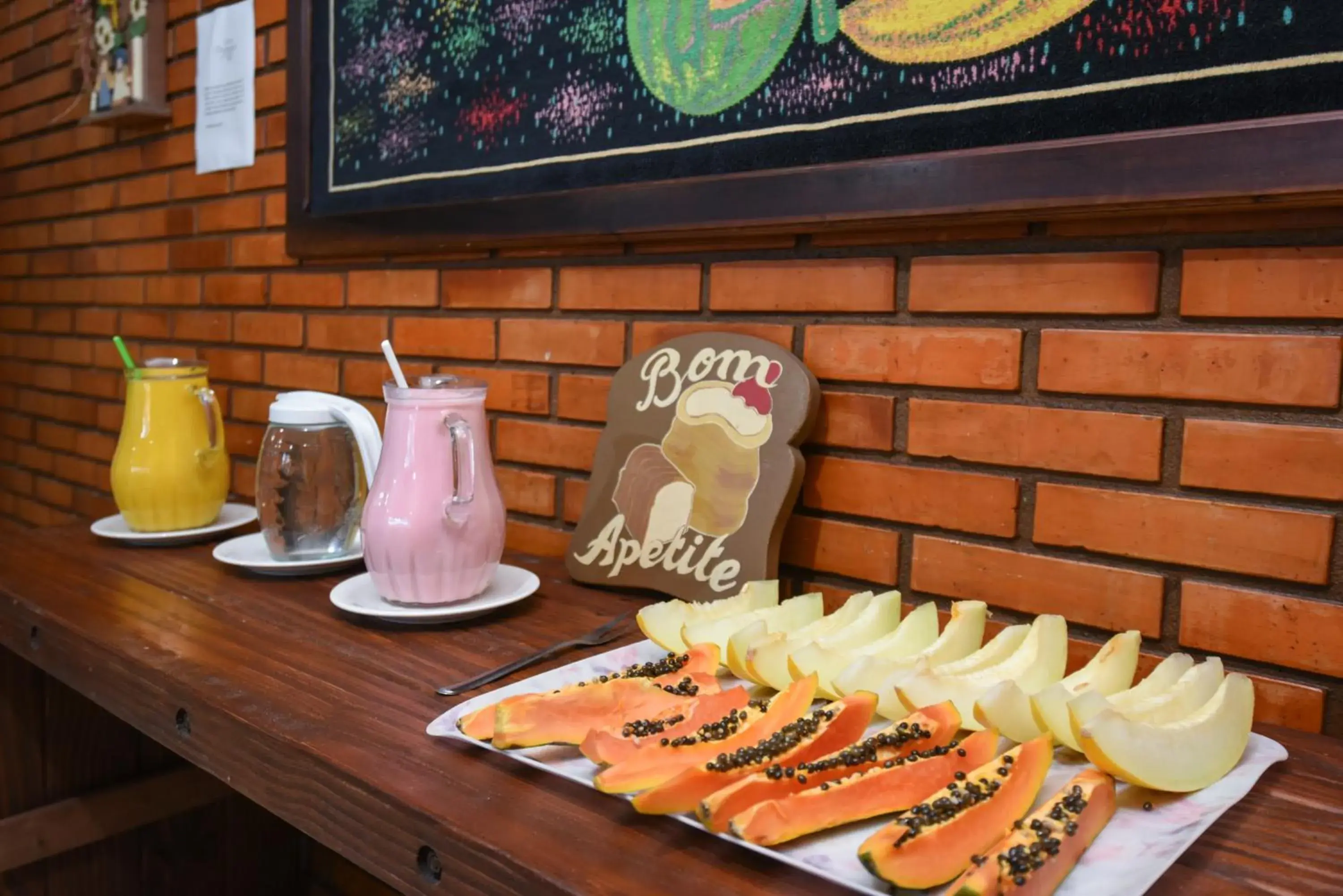 Breakfast in Hotel Pequenino Breakfast in Hotel Pequenino