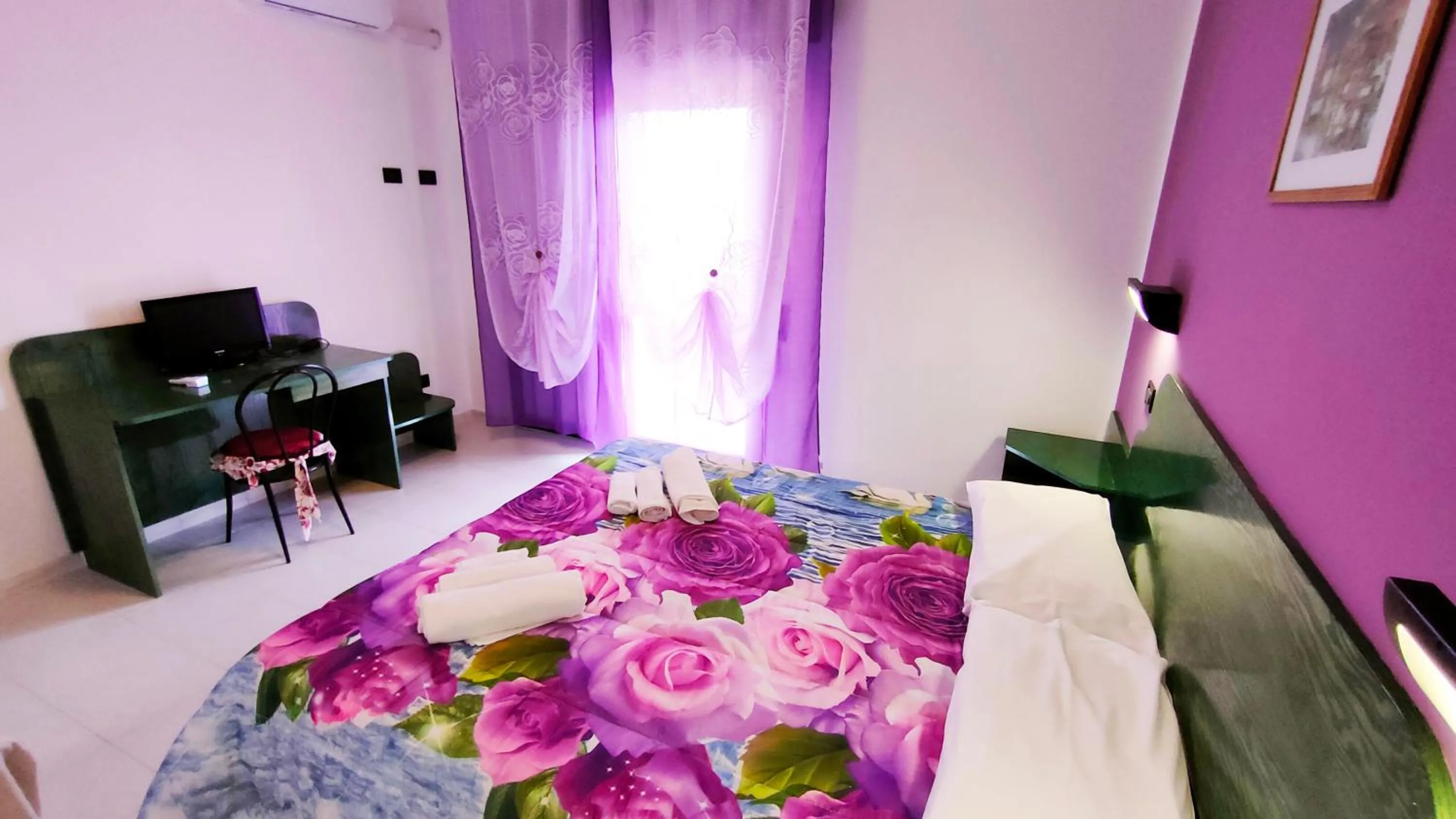 Bed in Hotel Mater Mediterranea