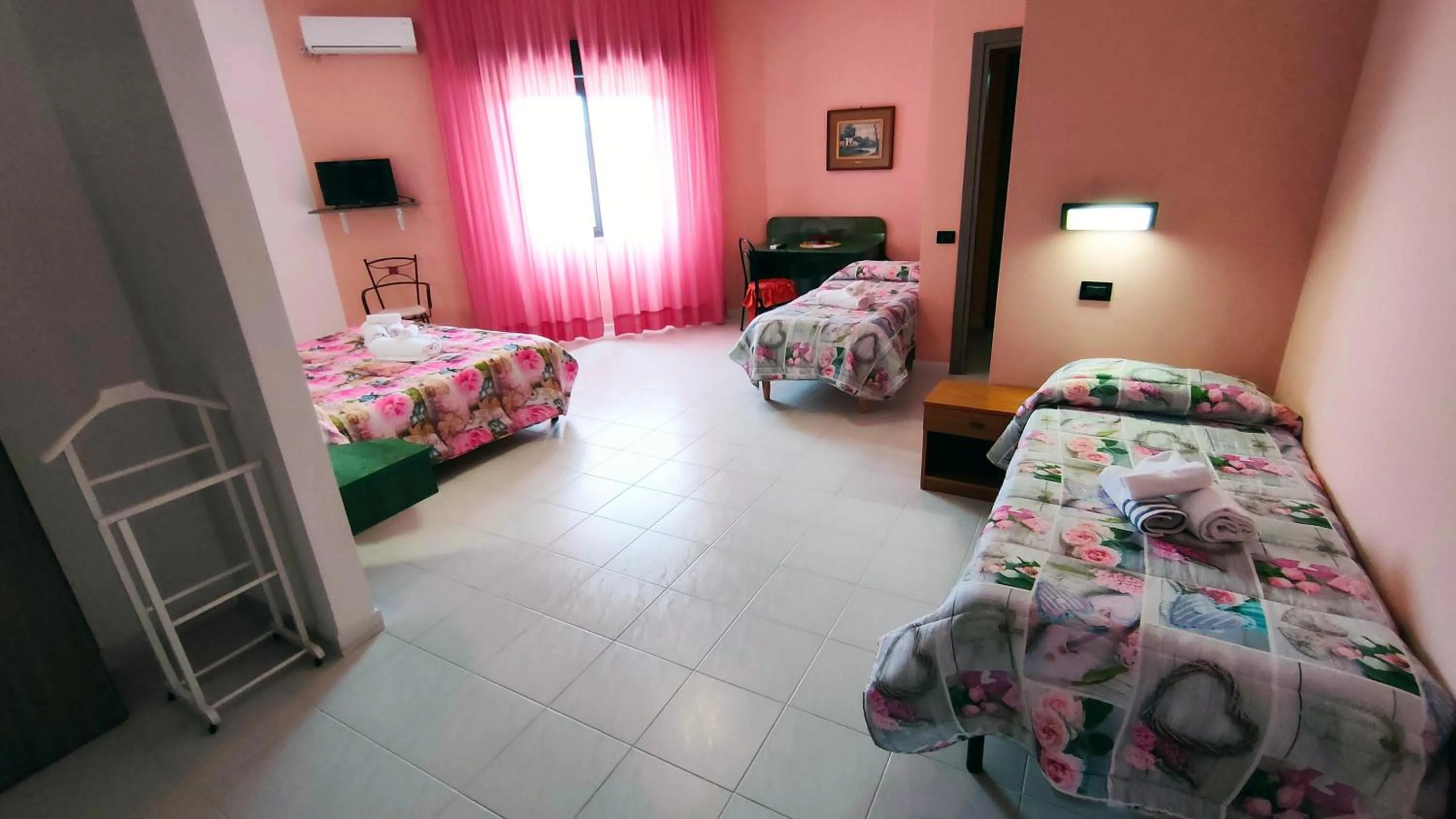 Bed in Hotel Mater Mediterranea