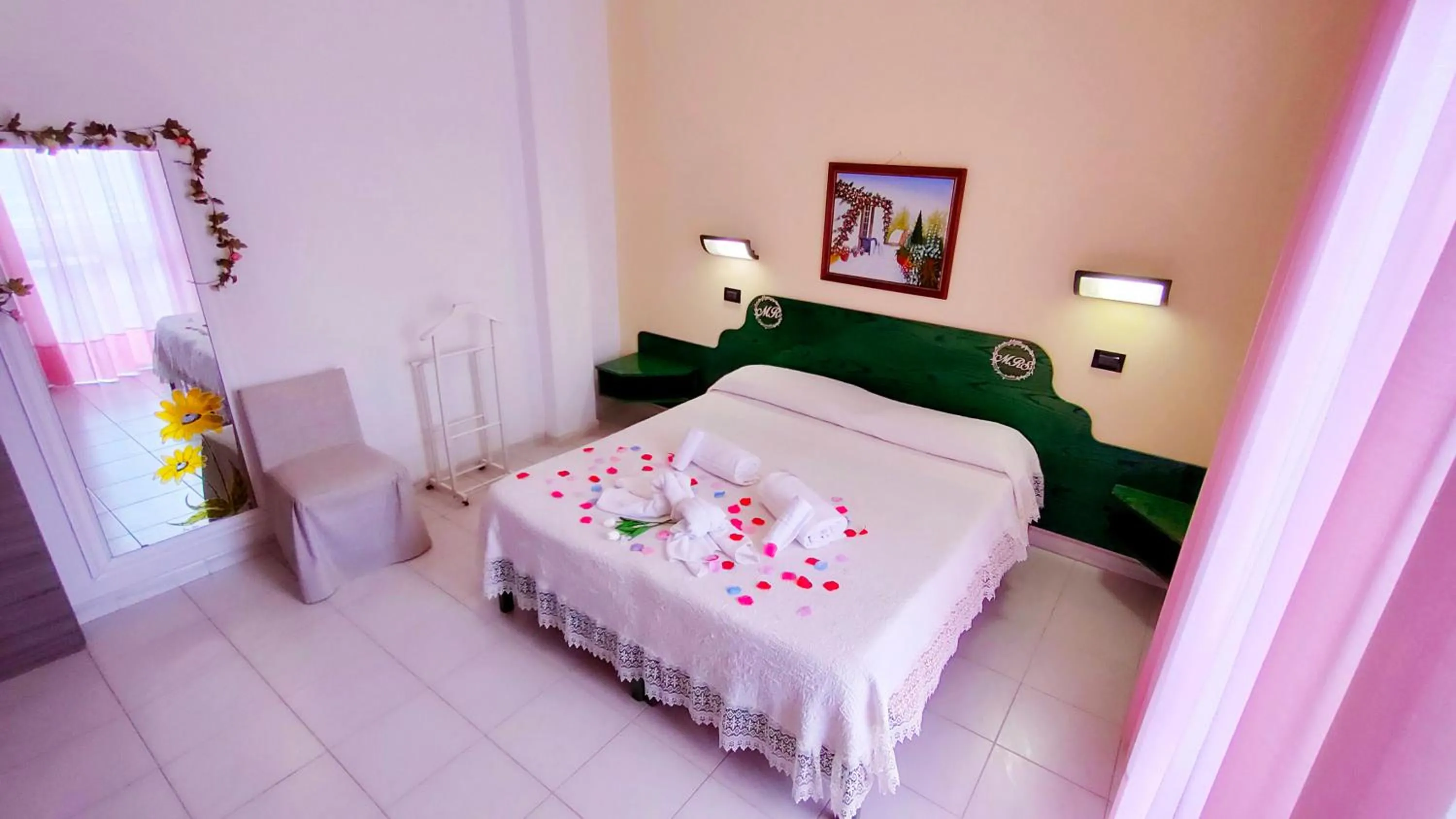 Bed in Hotel Mater Mediterranea
