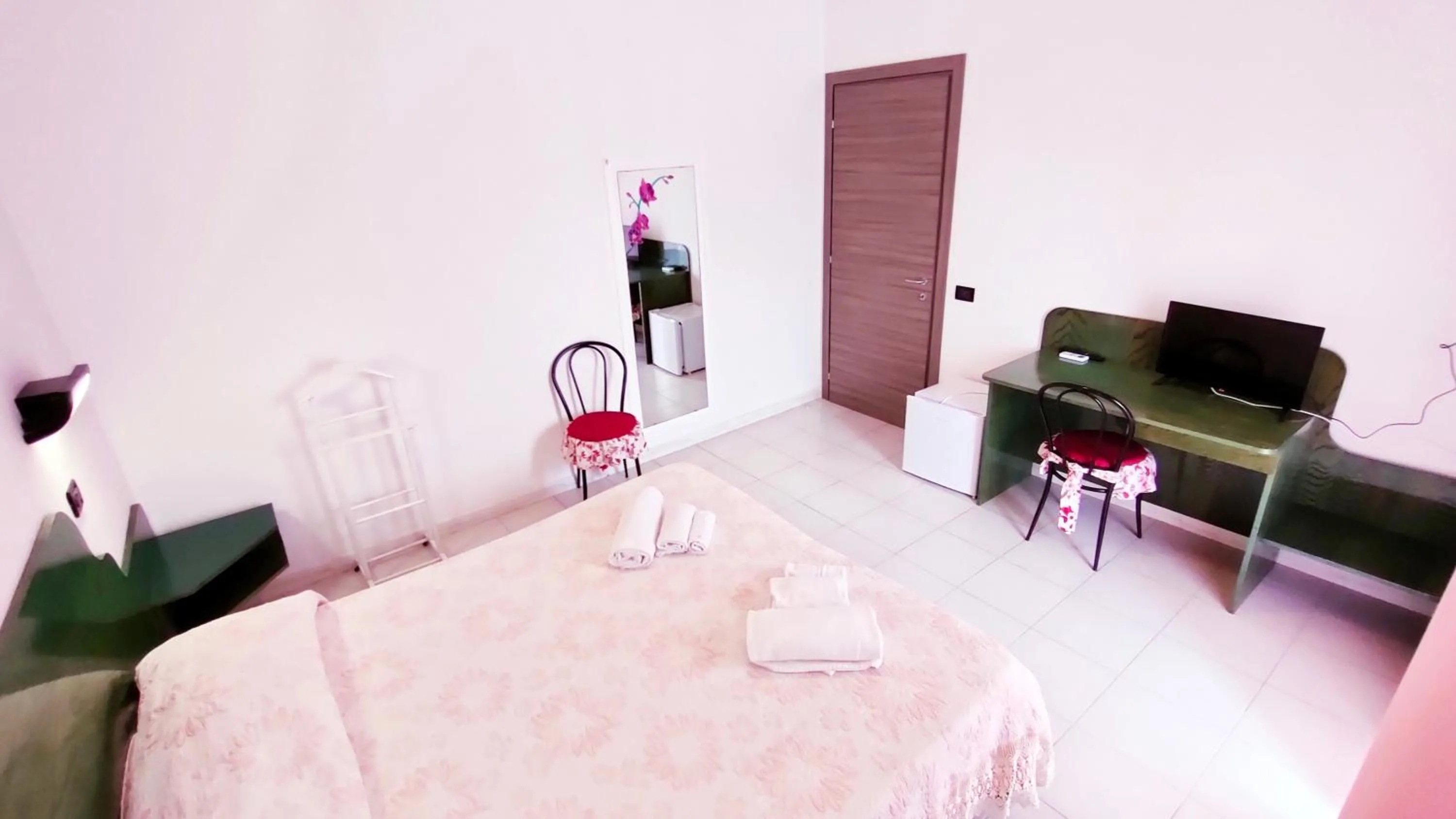 Bed in Hotel Mater Mediterranea
