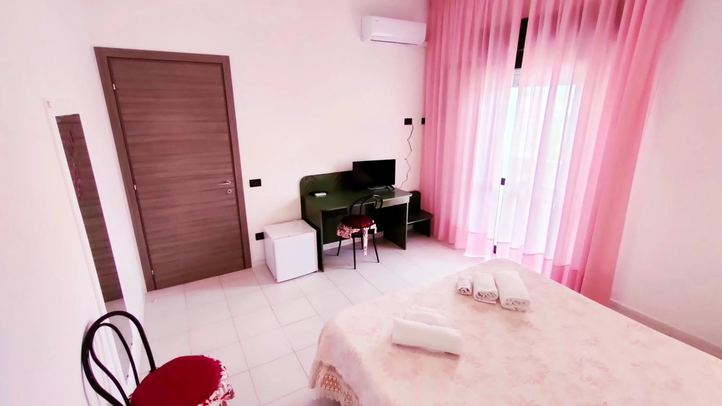 Bed in Hotel Mater Mediterranea
