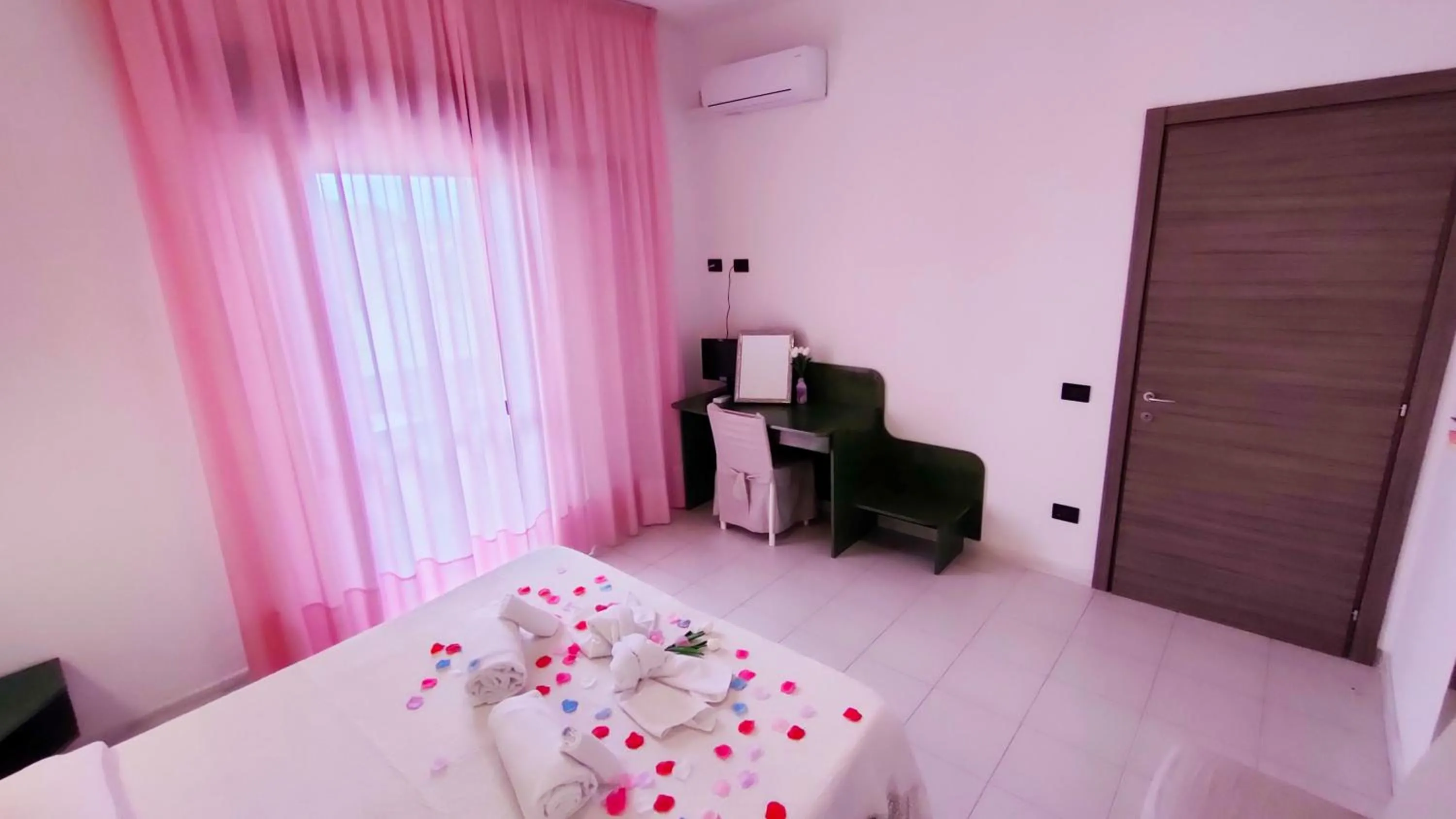 Bed in Hotel Mater Mediterranea