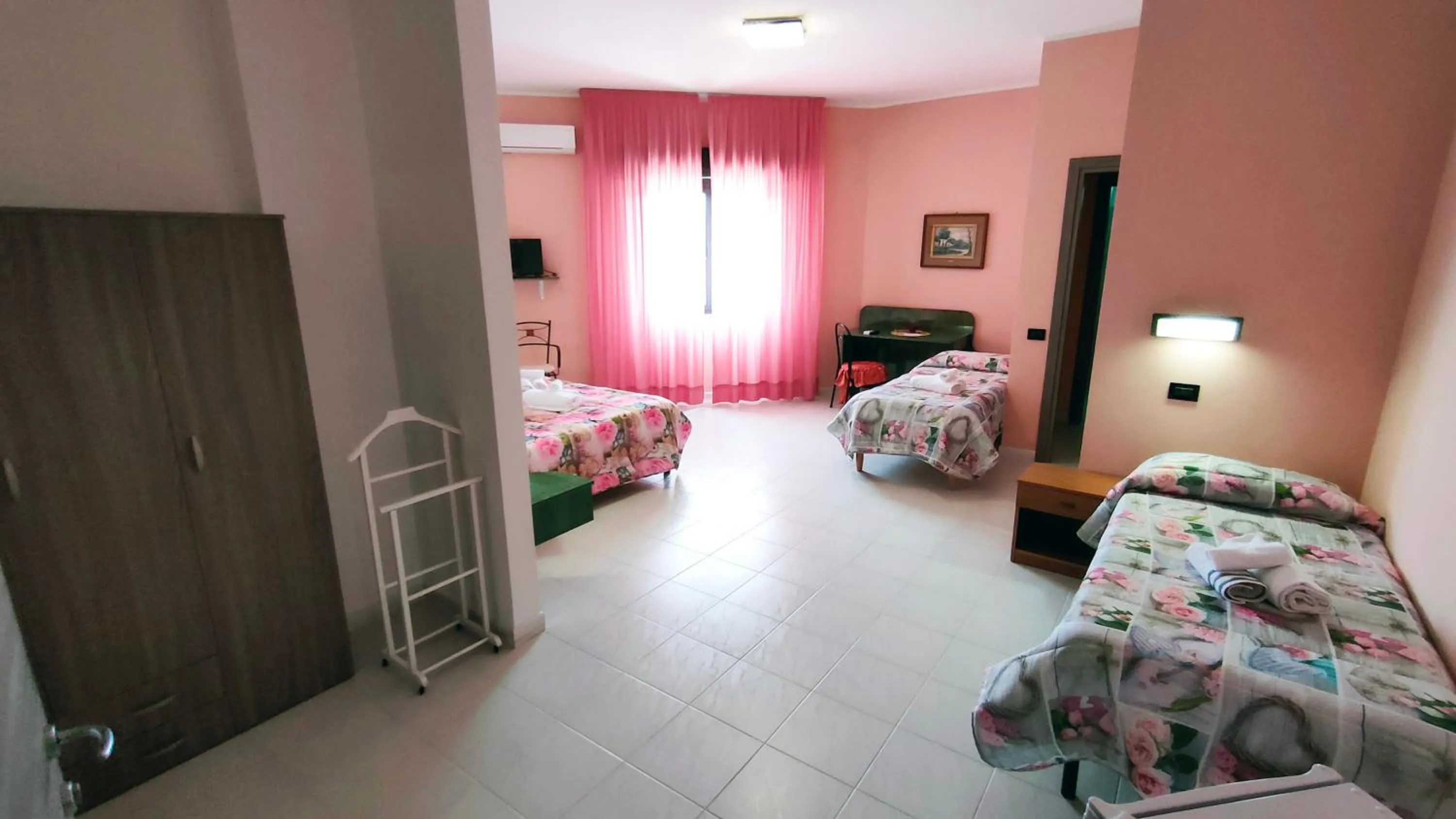 Bed in Hotel Mater Mediterranea