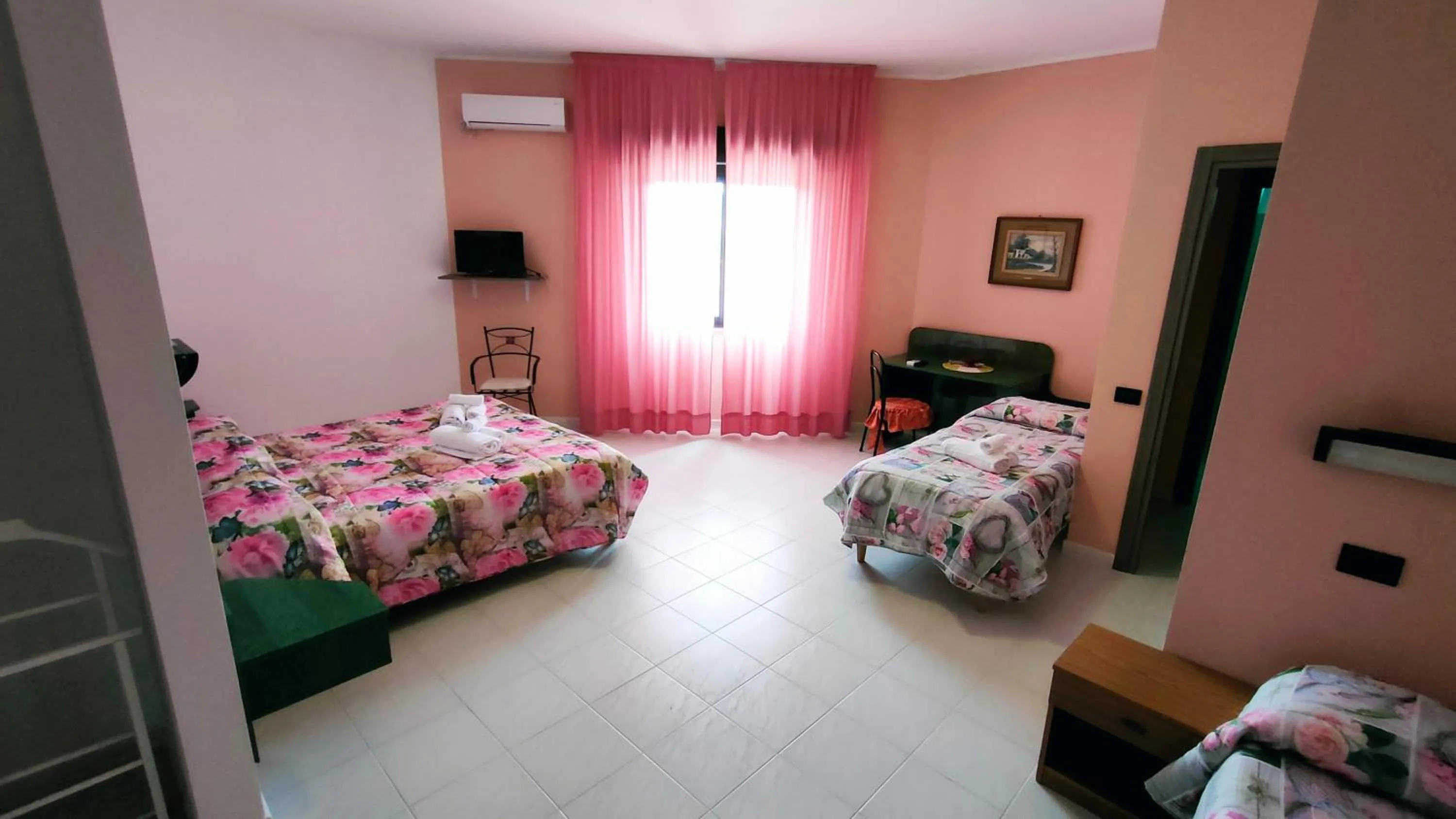 Bed in Hotel Mater Mediterranea