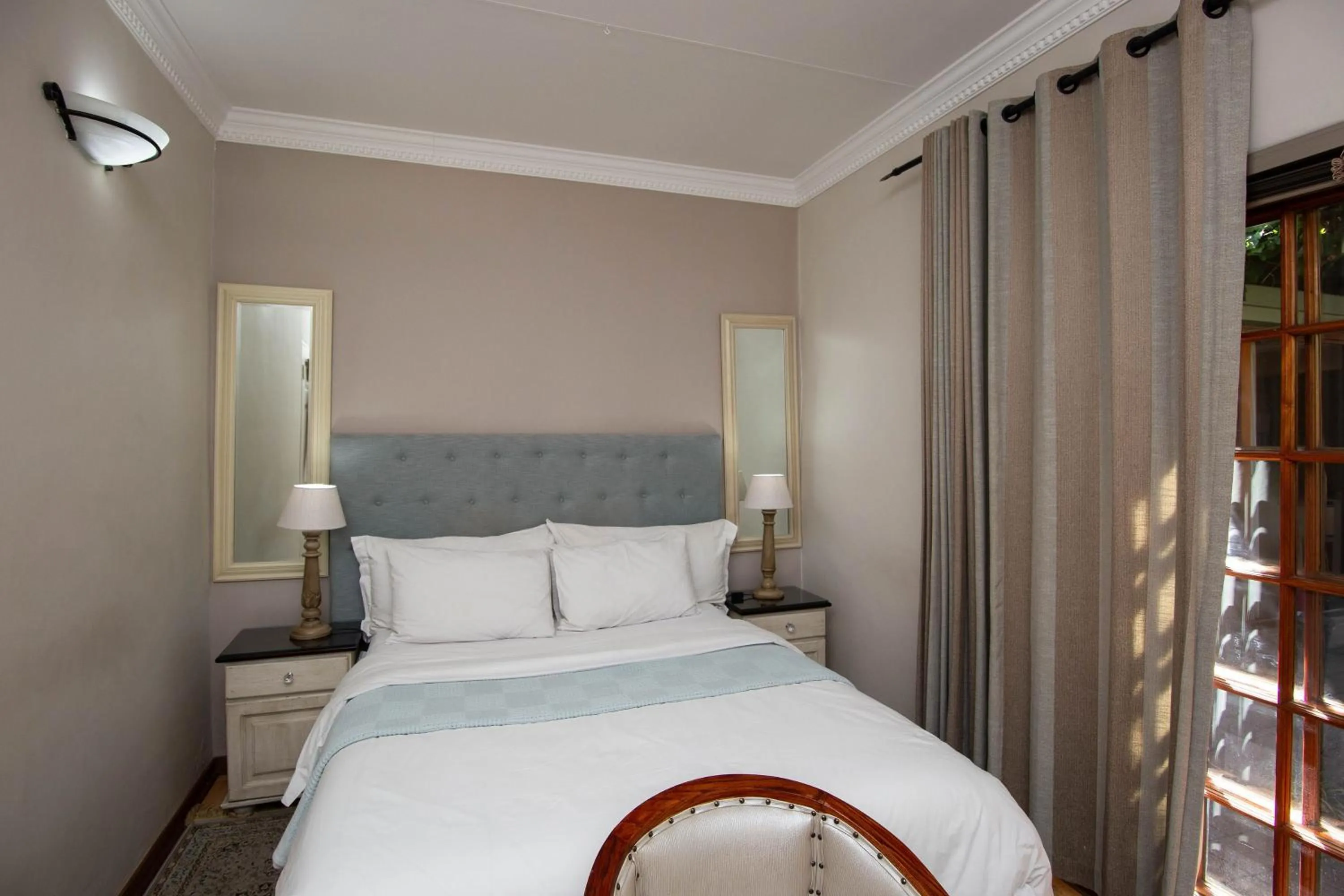 Bed in Oleander Guest House