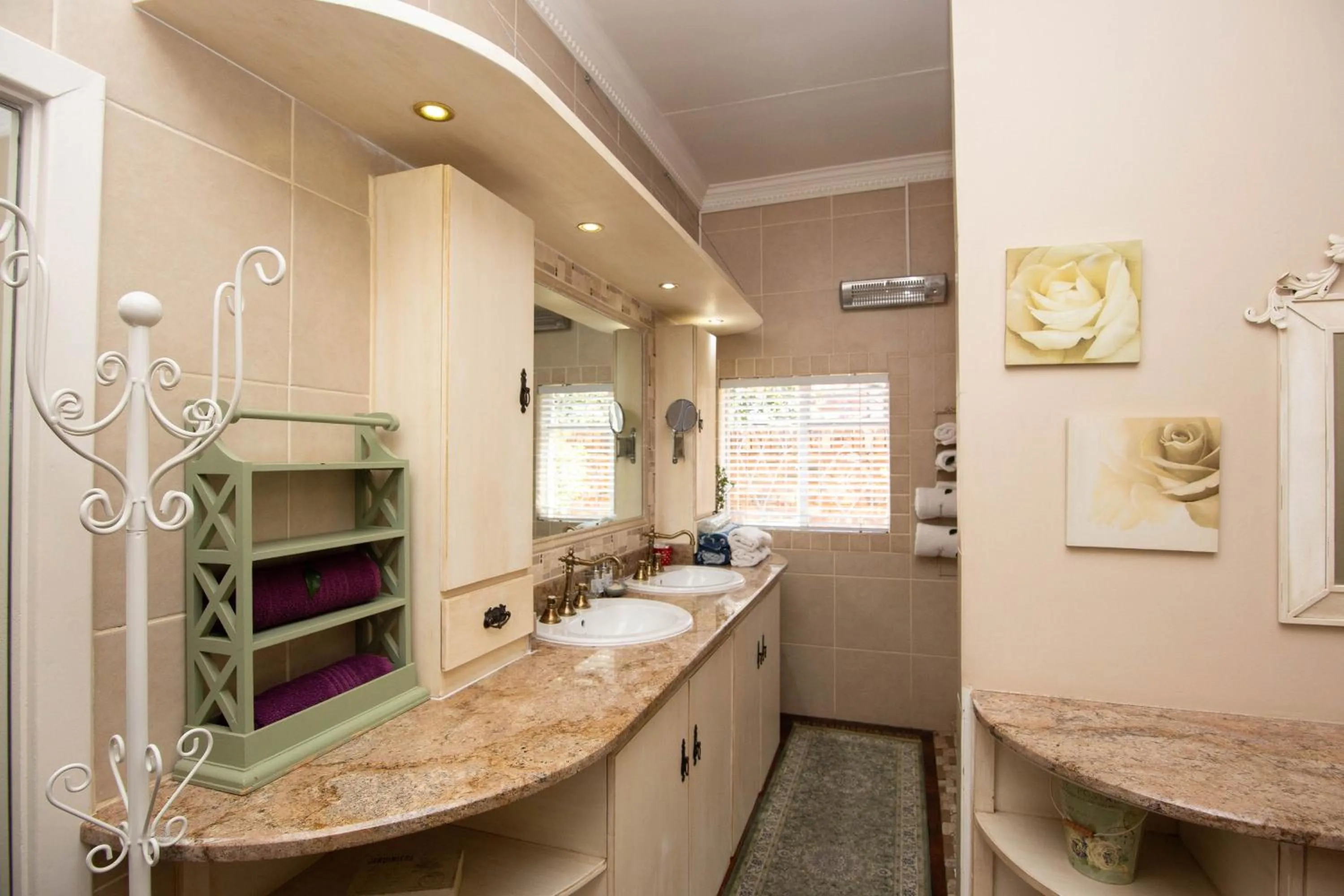 Bathroom in Oleander Guest House