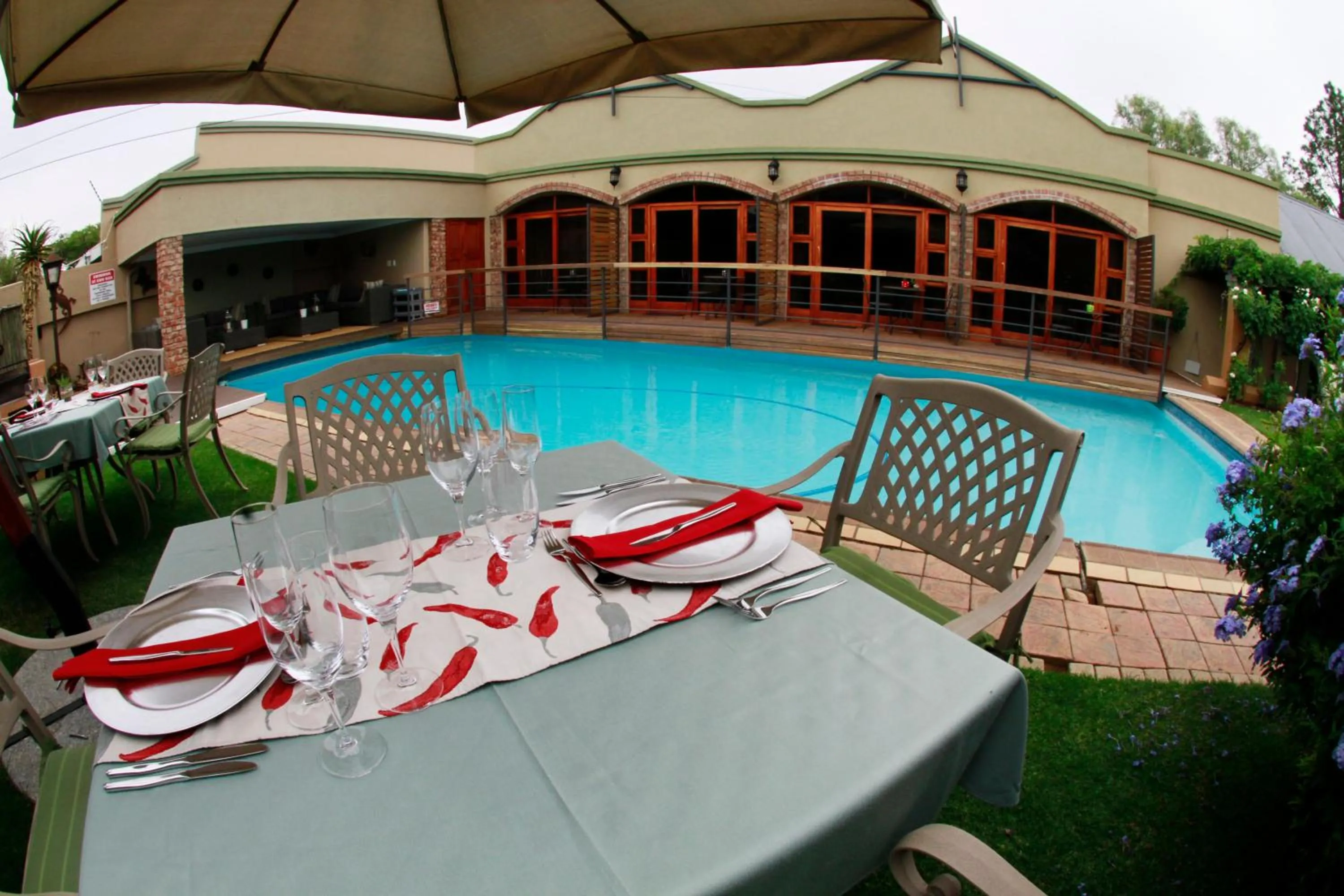 BBQ facilities in Oleander Guest House