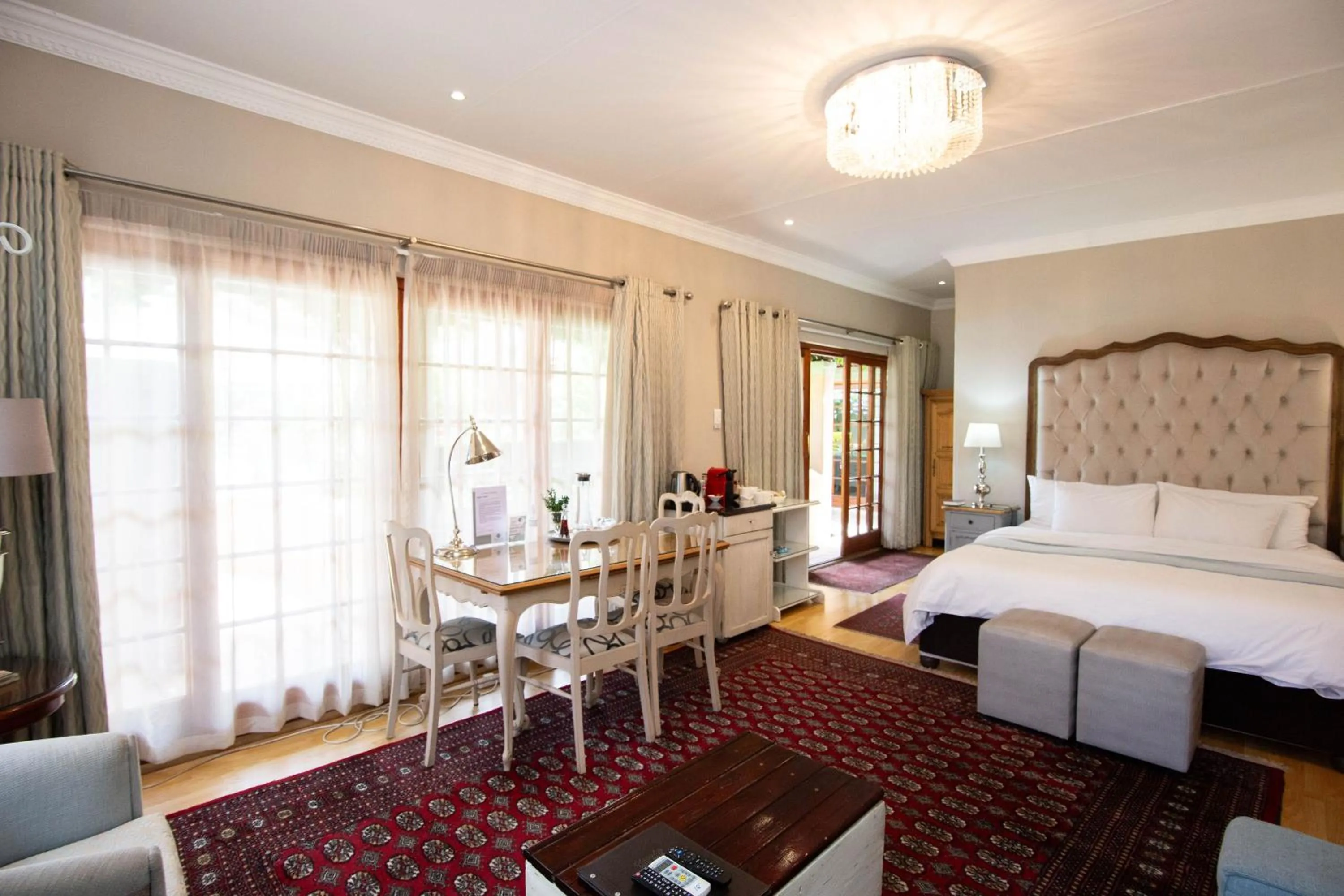 Bed in Oleander Guest House