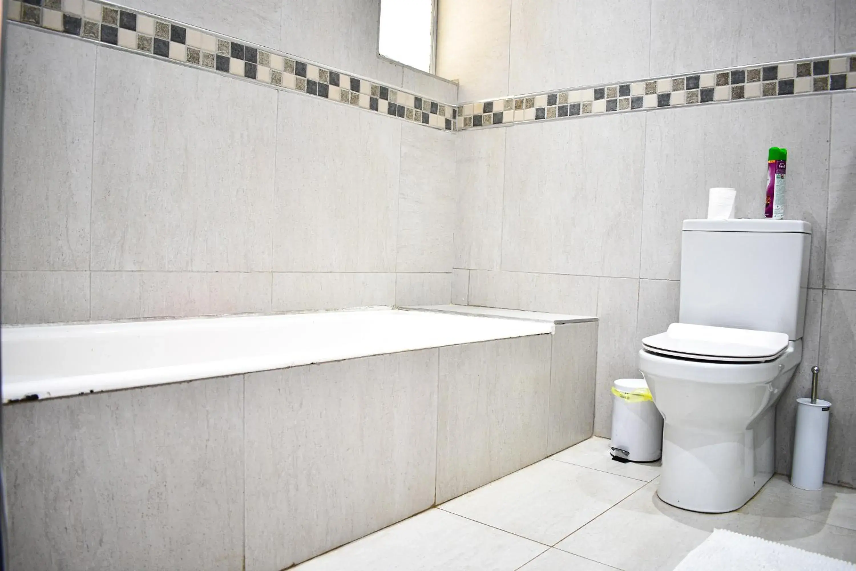 Budget Double or Twin Room in Heroes Garden Lodge Budget Double or Twin Room in Heroes Garden Lodge