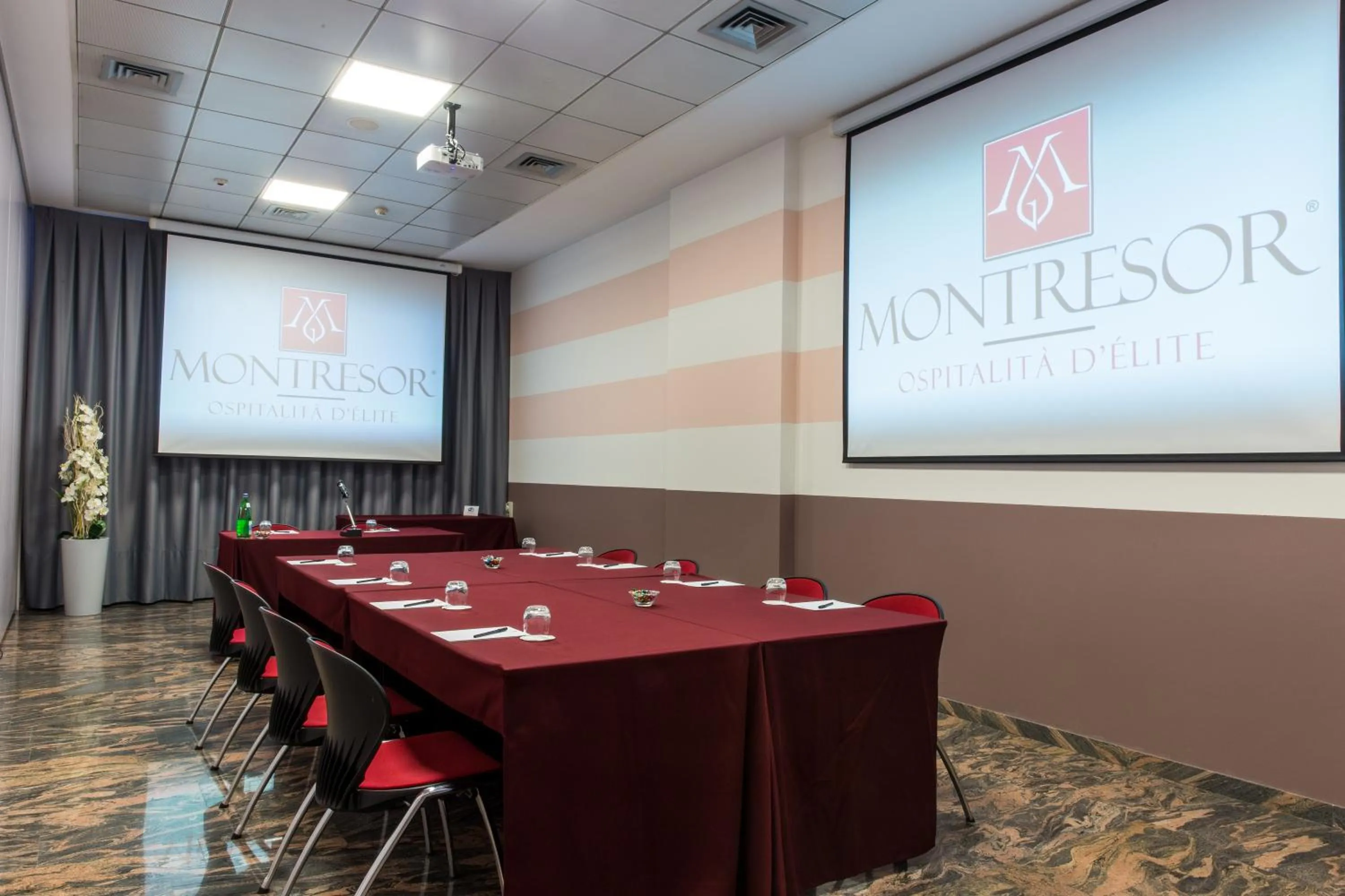 Montresor Hotel Tower