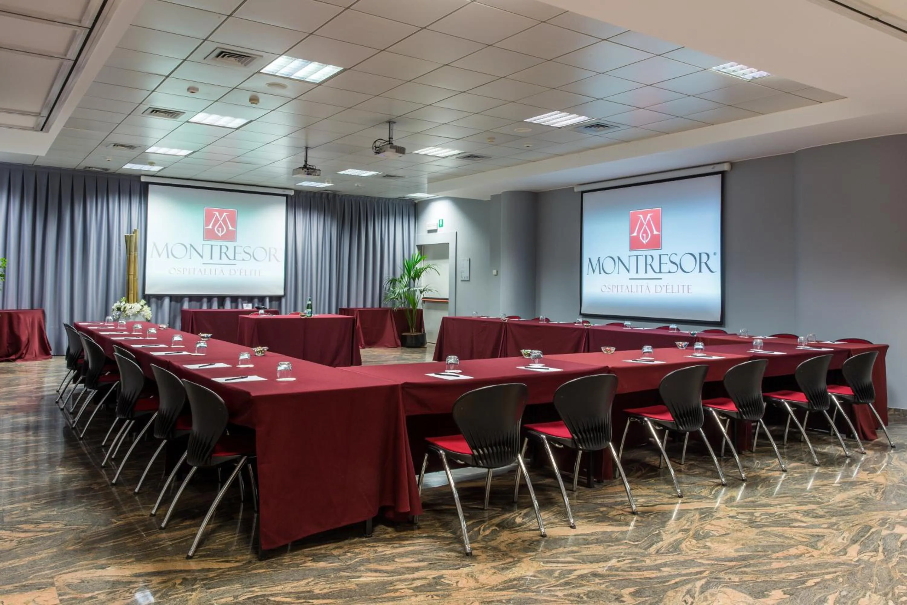 Montresor Hotel Tower