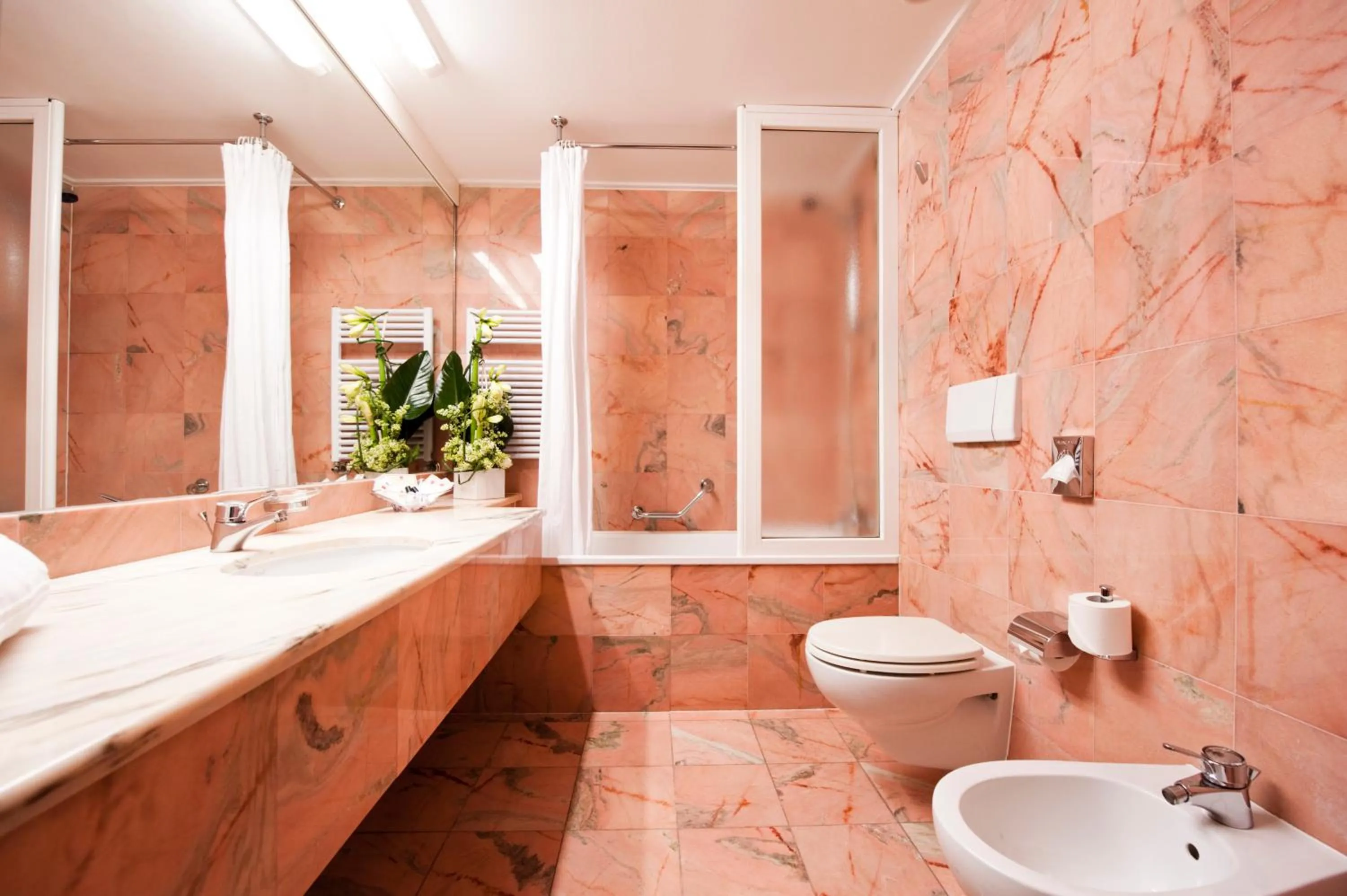 Montresor Hotel Tower