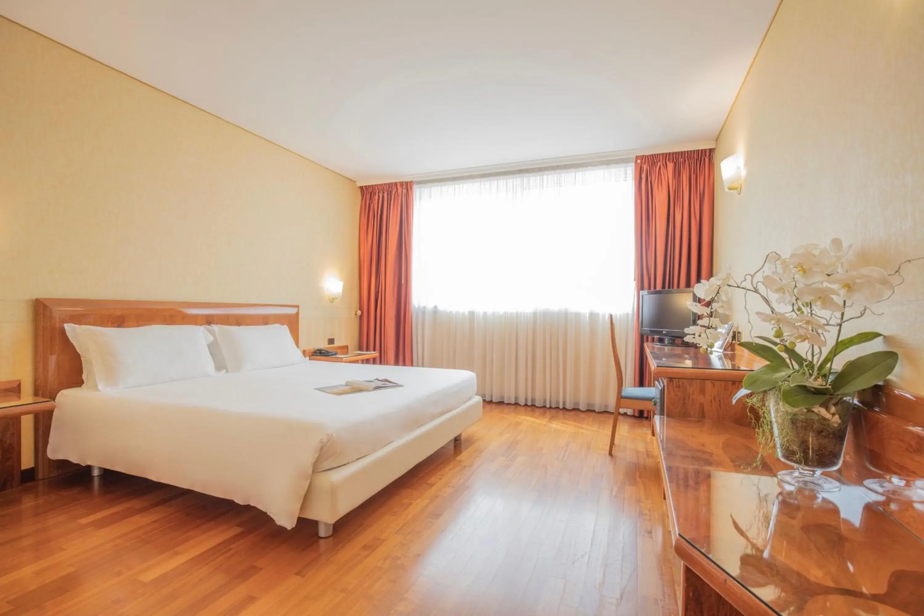 Bed in Montresor Hotel Tower Bed in Montresor Hotel Tower