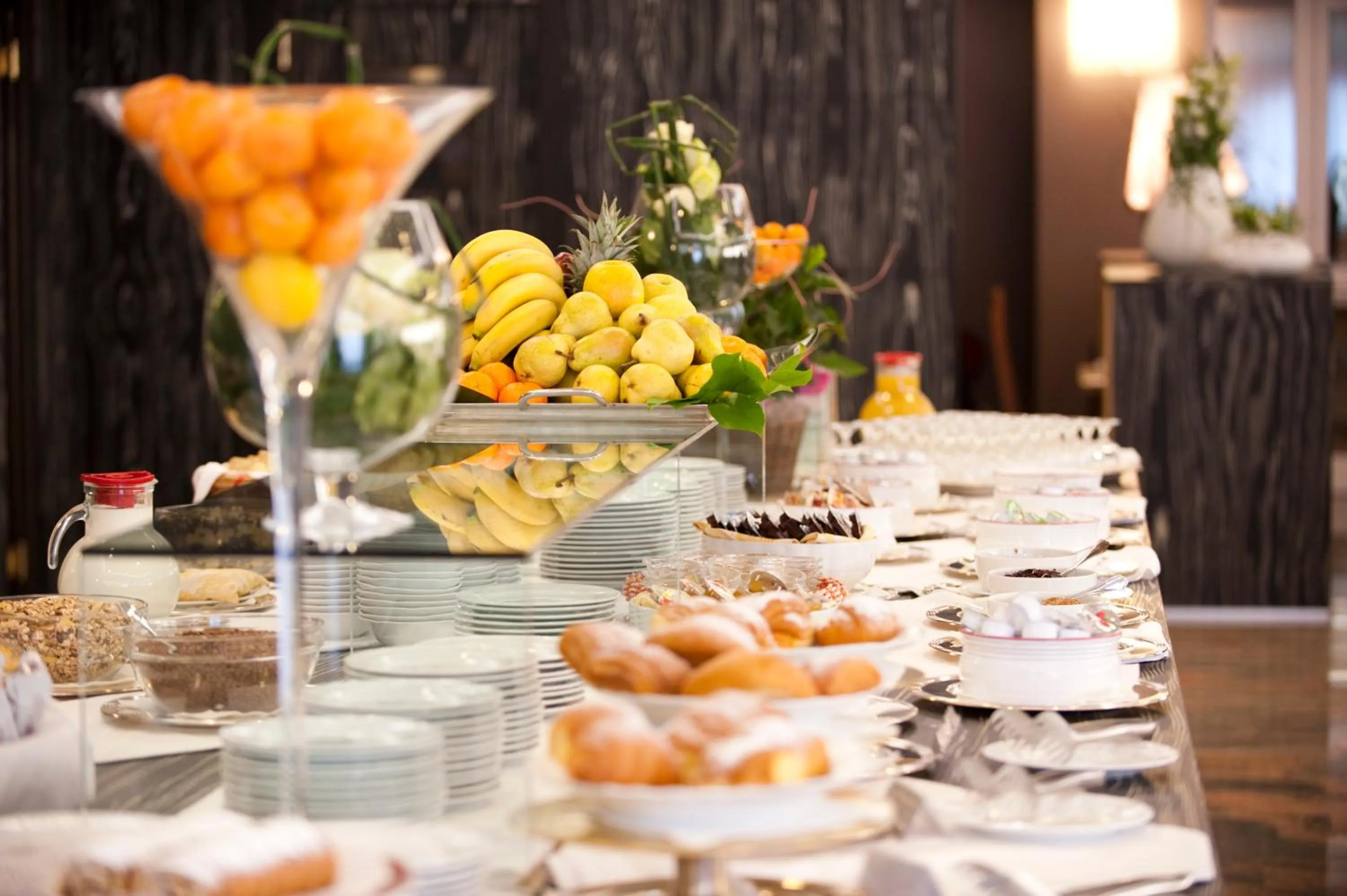 Breakfast in Montresor Hotel Tower