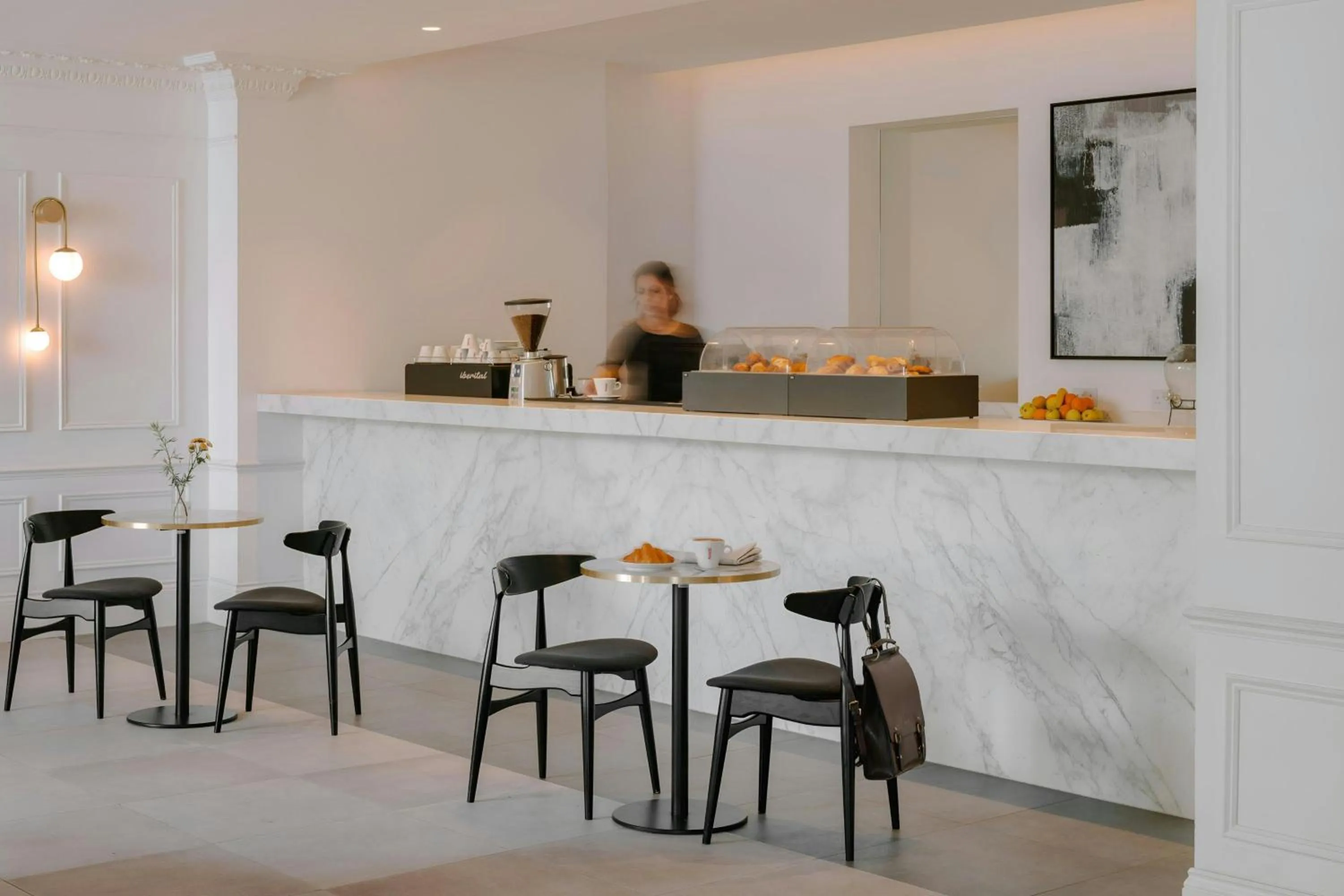Lobby or reception in The Henry Hotel Bayswater, Sonder by Marriott Bonvoy