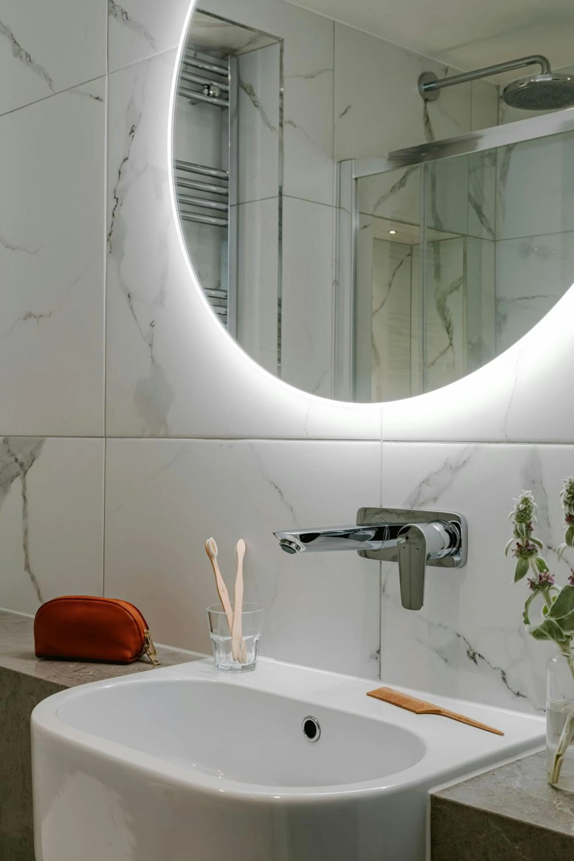 Bathroom in The Henry Hotel Bayswater, Sonder by Marriott Bonvoy