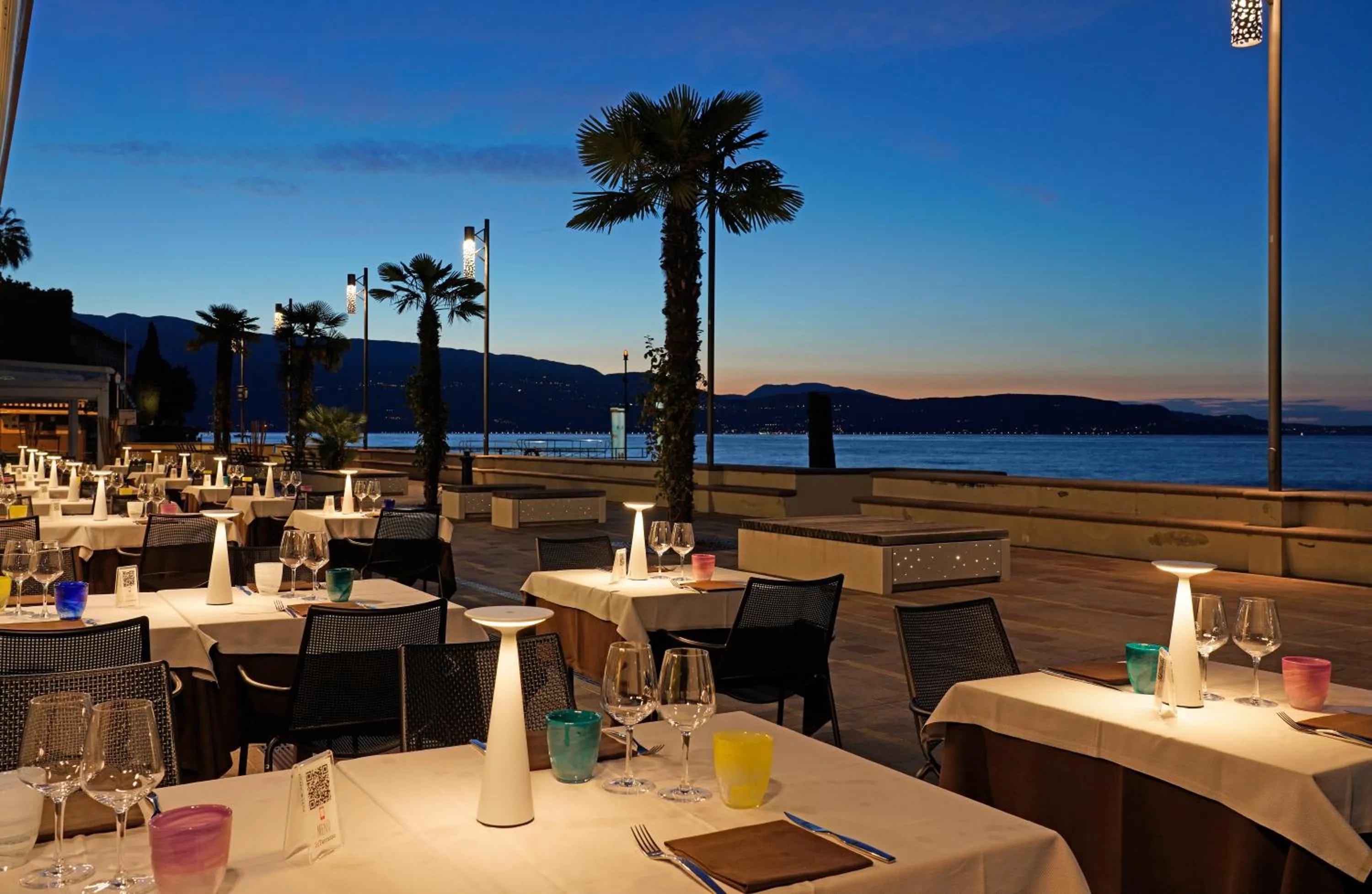 Restaurant/places to eat in Hotel Du Lac Gardone Riviera