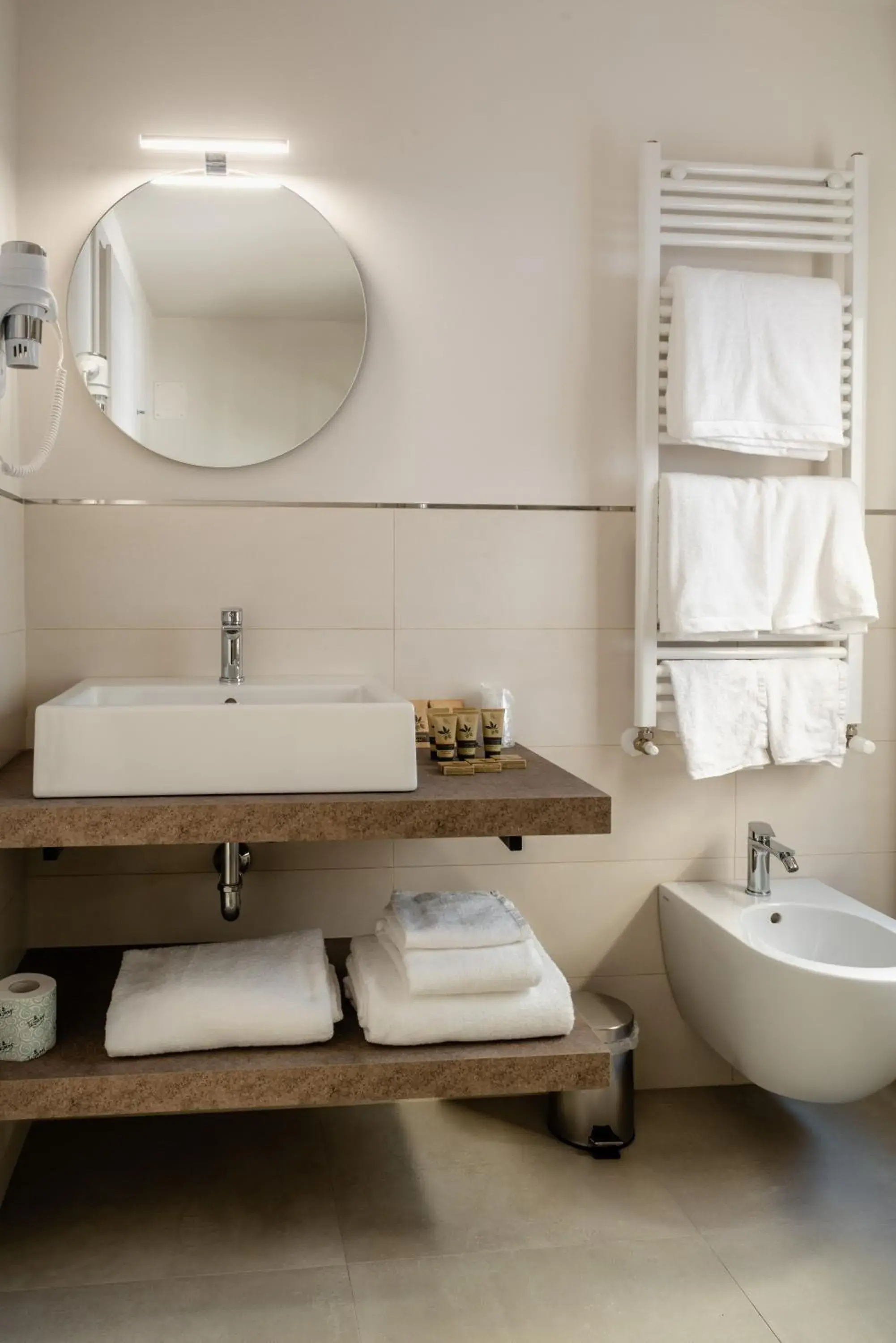 Bathroom in Hotel Du Lac