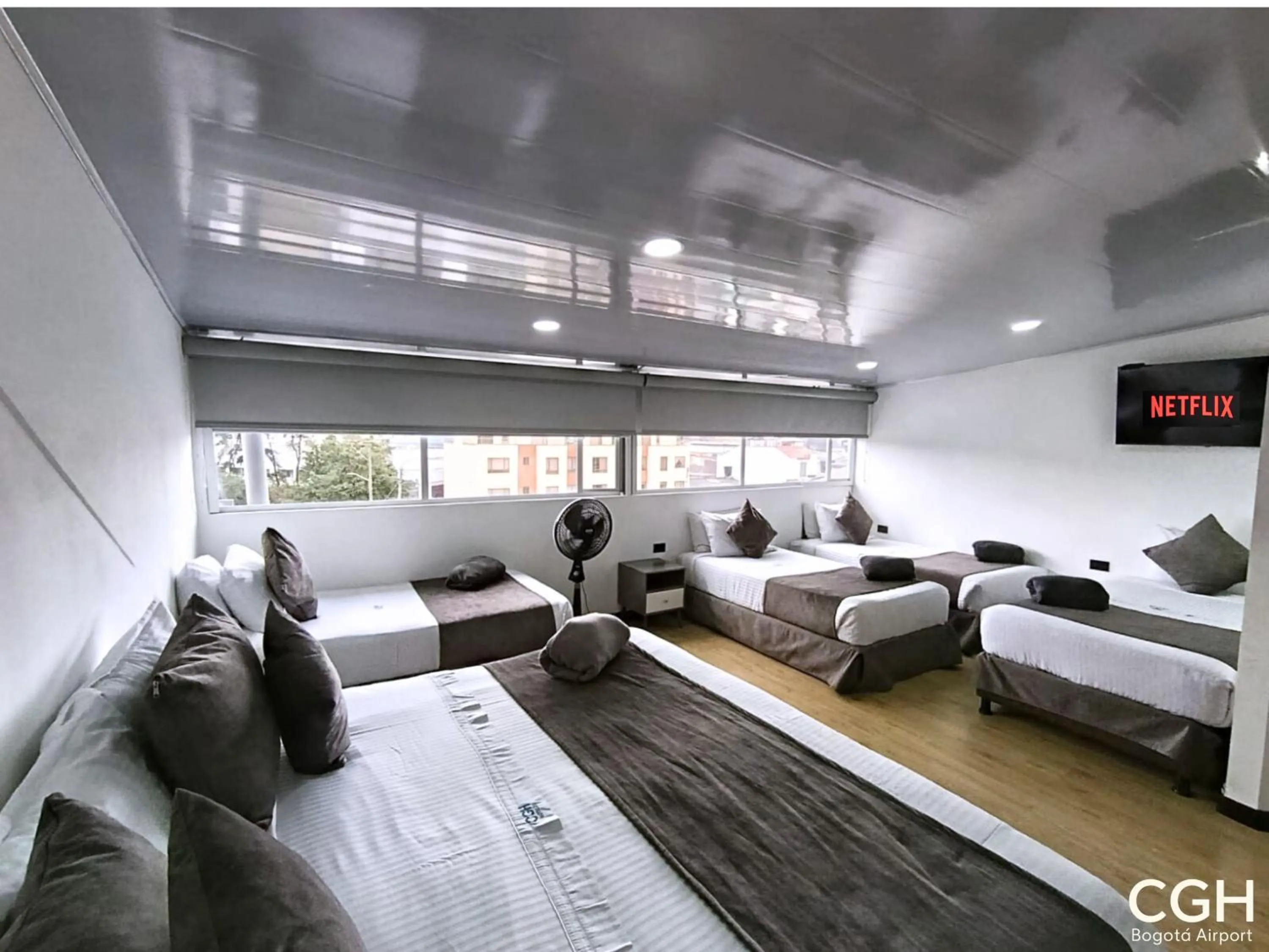 Bed in Hotel CGH Bogota Airport