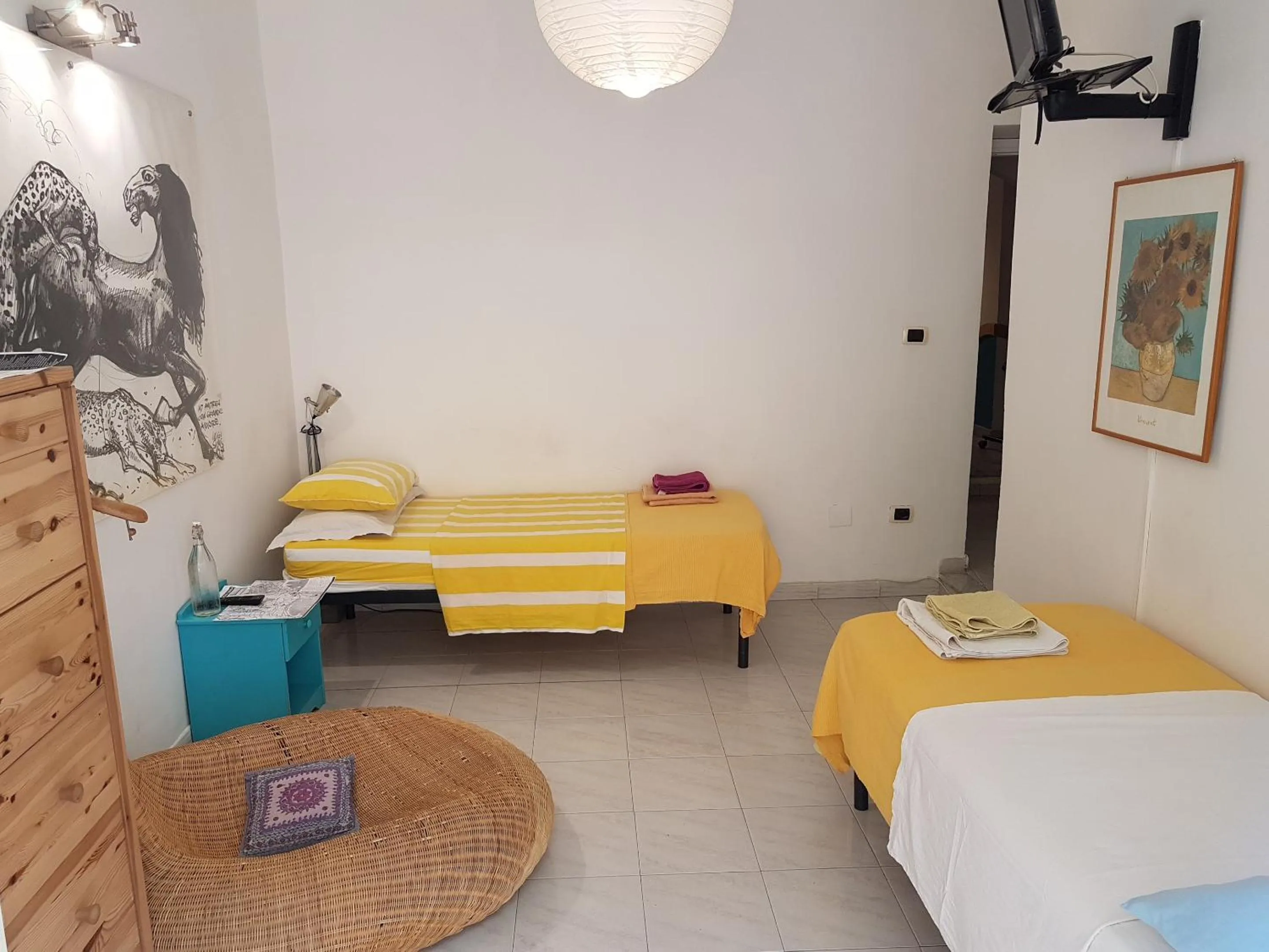 Photo of the whole room in Buonanotte & Buongiorno Guesthouse