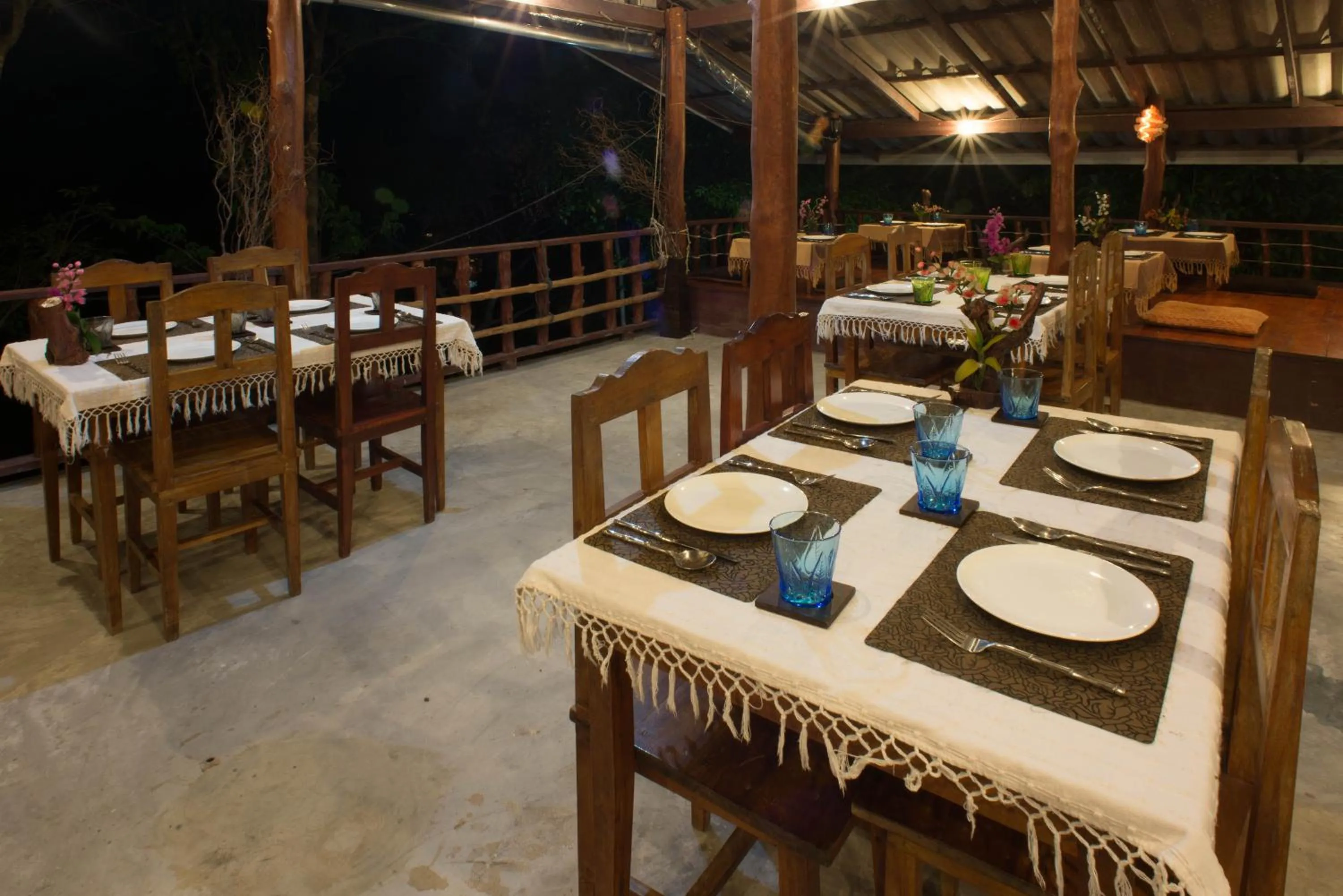 Restaurant/places to eat in Sun Moon Star Resort Koh Phangan