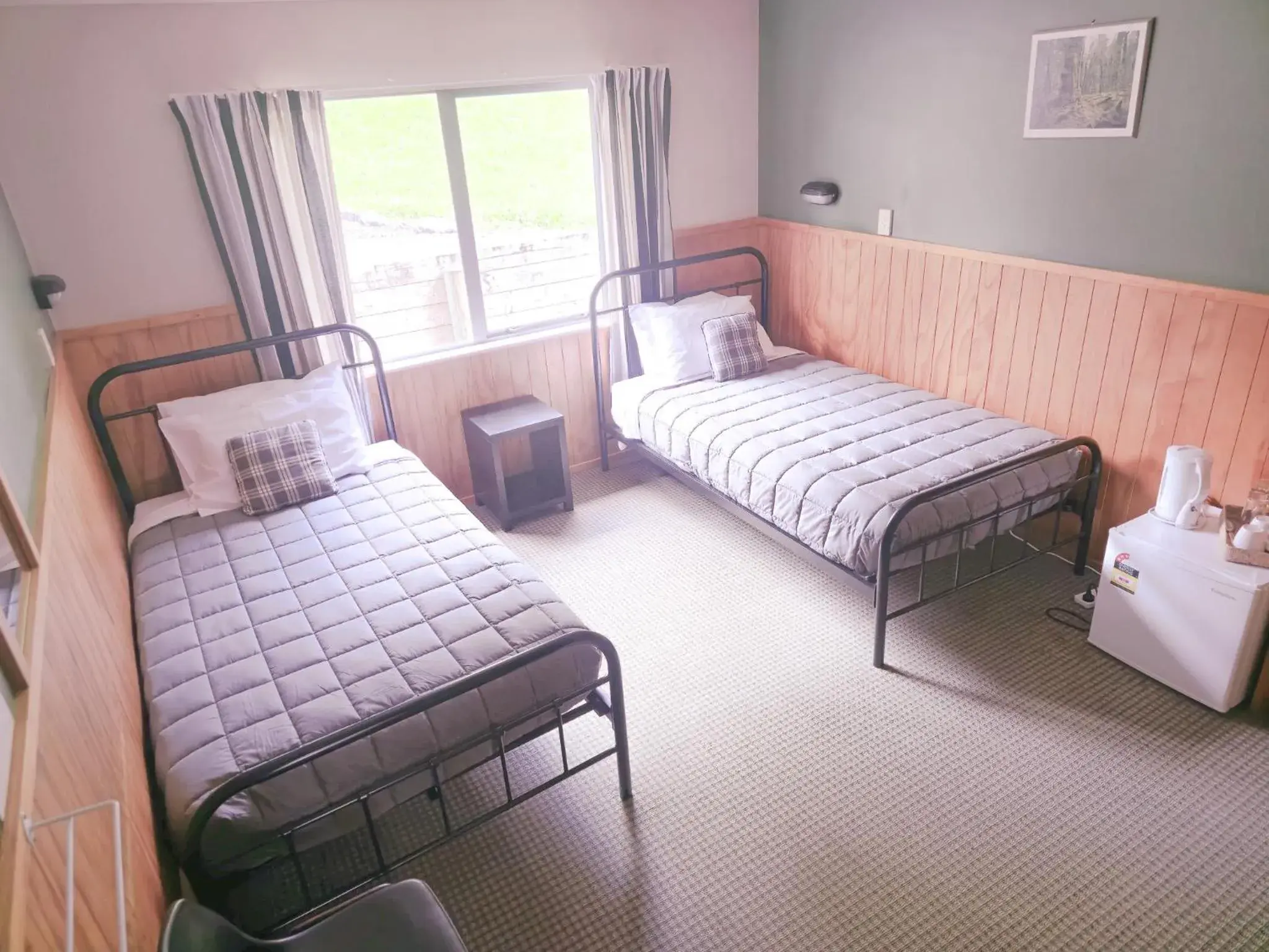 Double Room with Private Bathroom in Waitomo Village Chalets home of Kiwipaka Double Room with Private Bathroom in Waitomo Village Chalets home of Kiwipaka