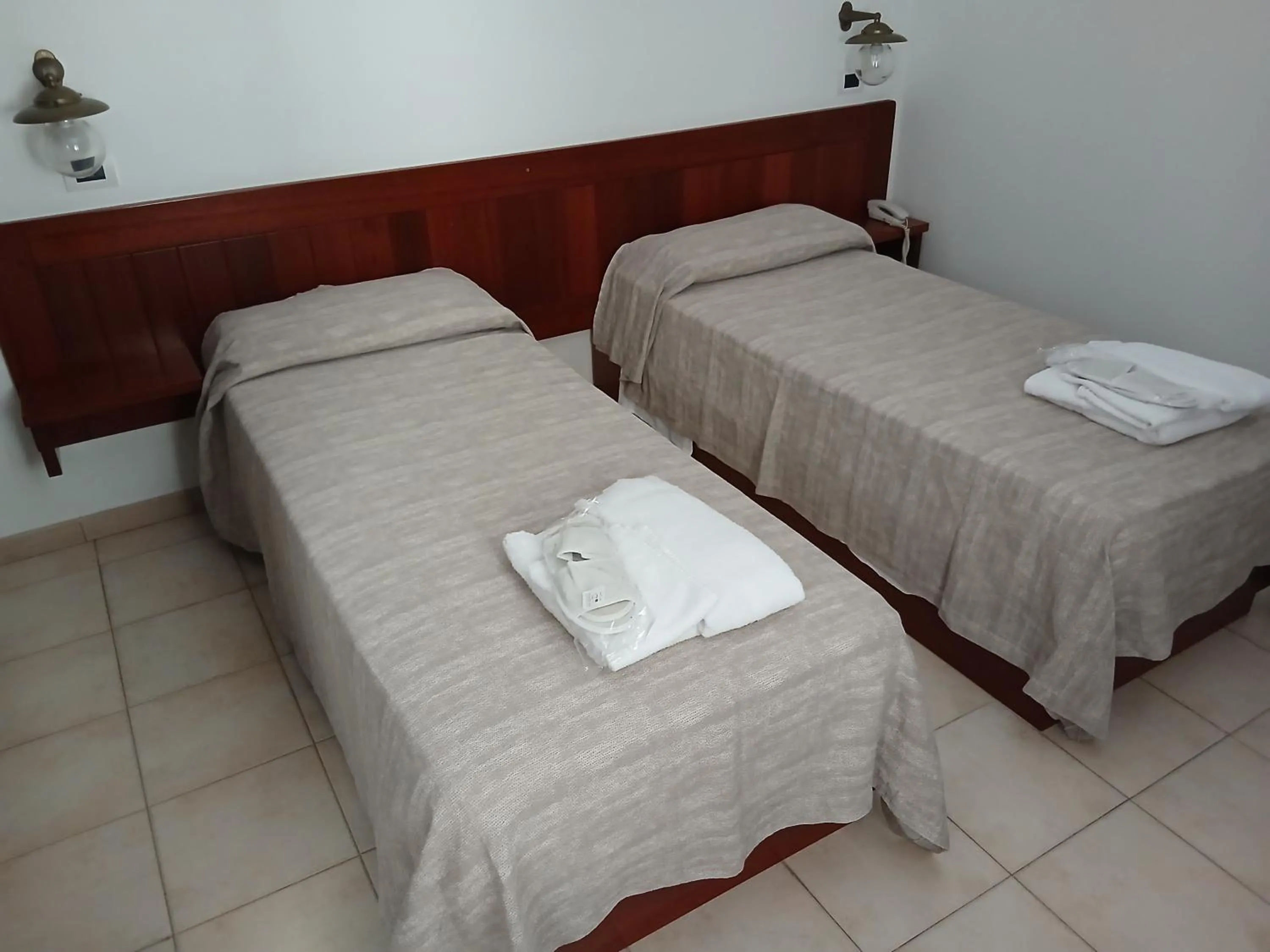 Bed in Hotel L'Ancora