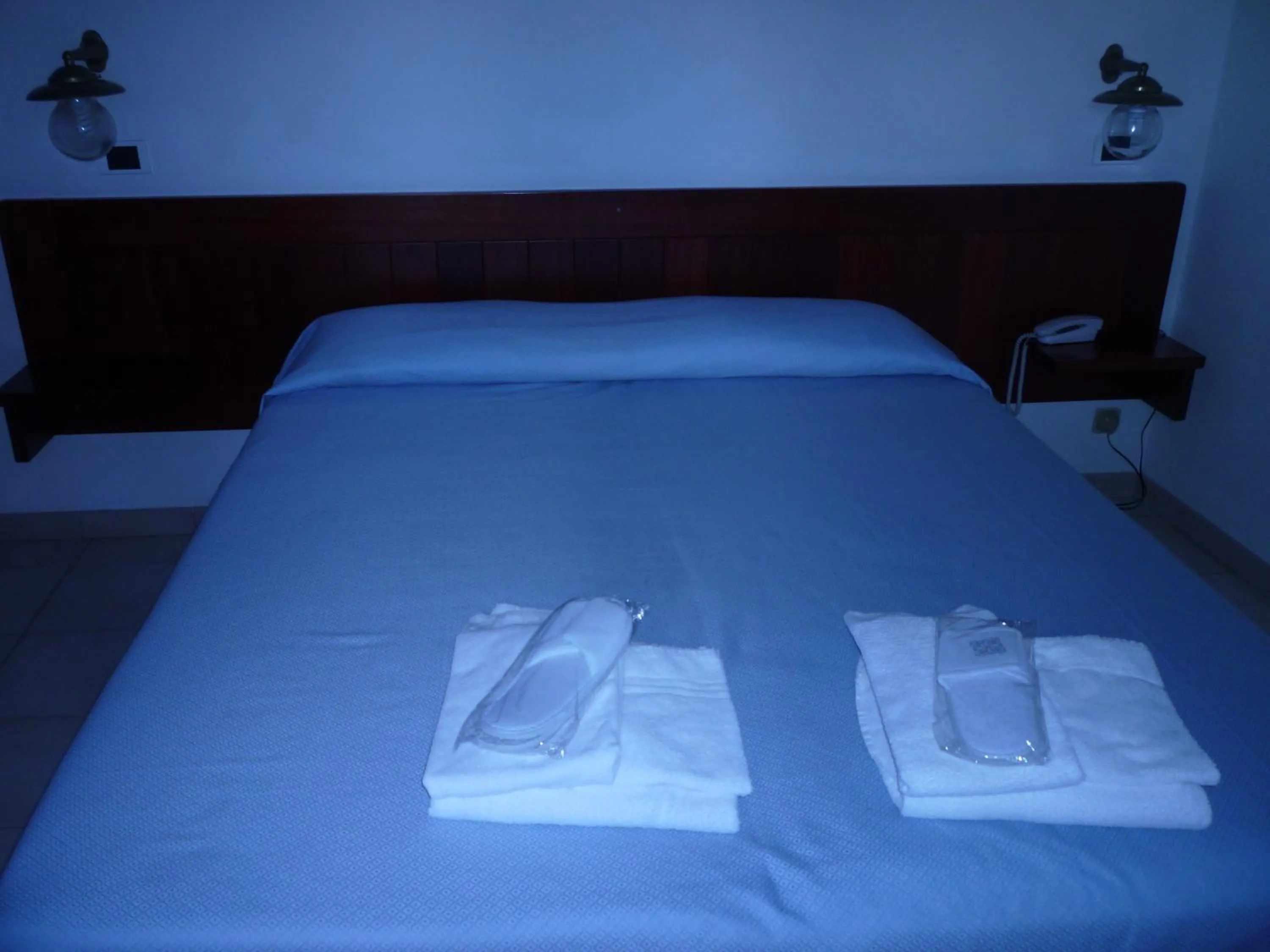 Bed in Hotel L'Ancora