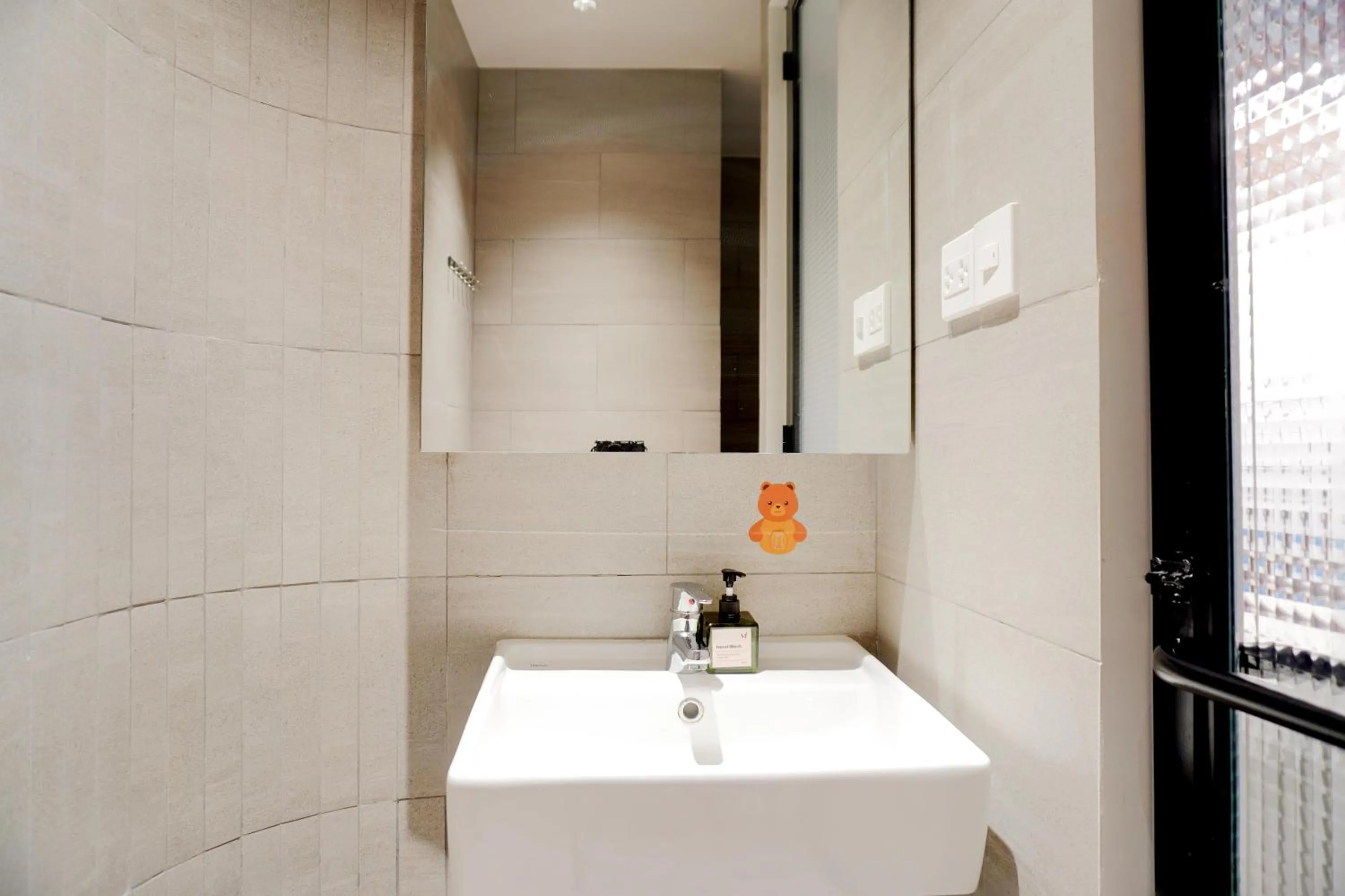 Shower in M Village Living Võ Thị Sáu