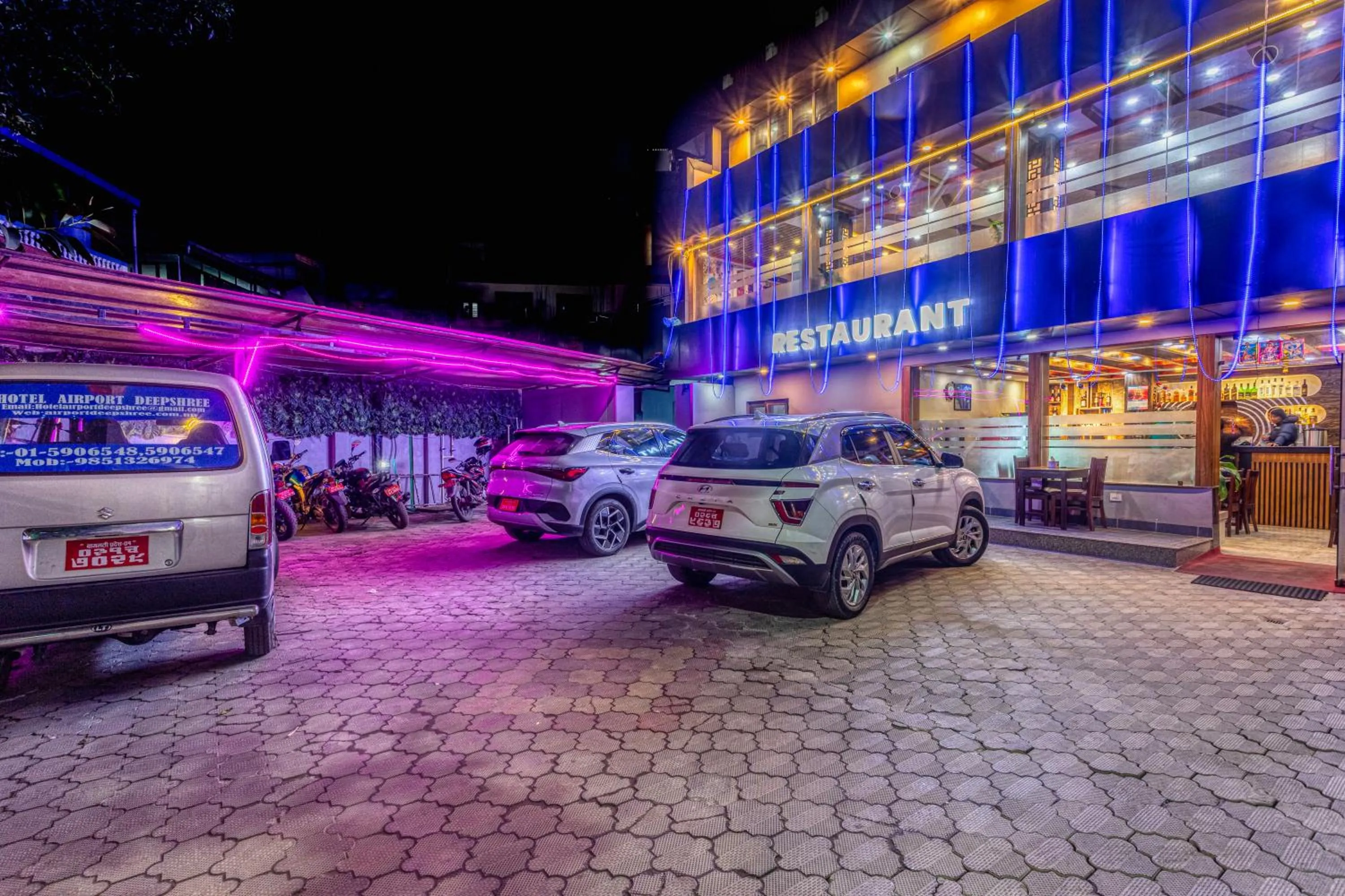 Parking in Hotel Airport Deepshree