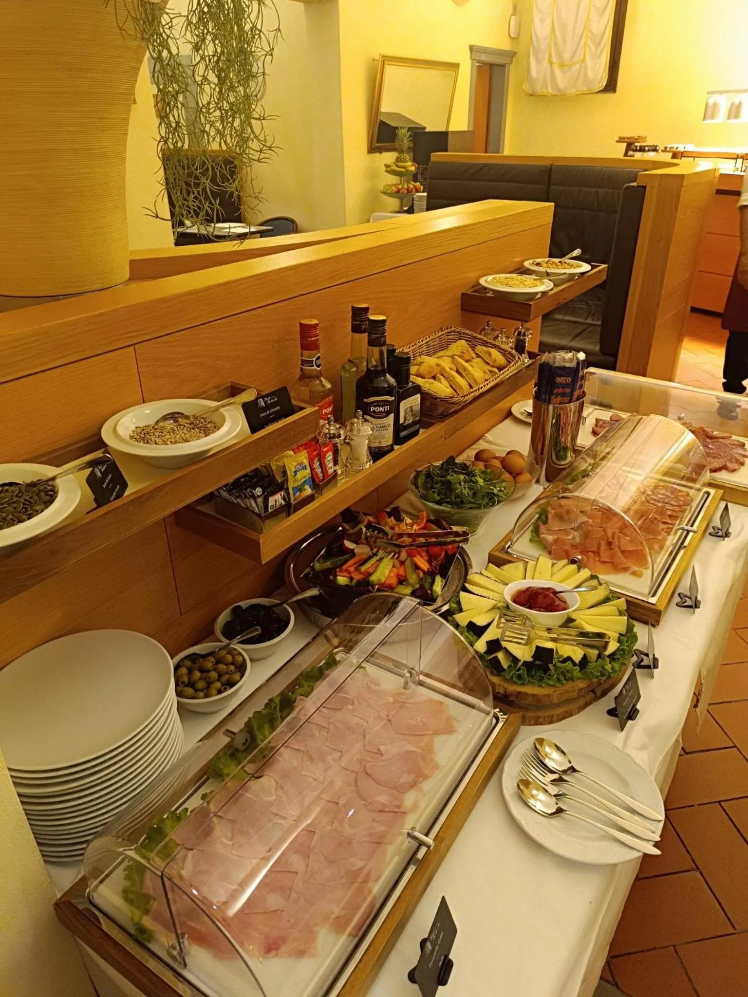 Breakfast in Hotel Botticelli